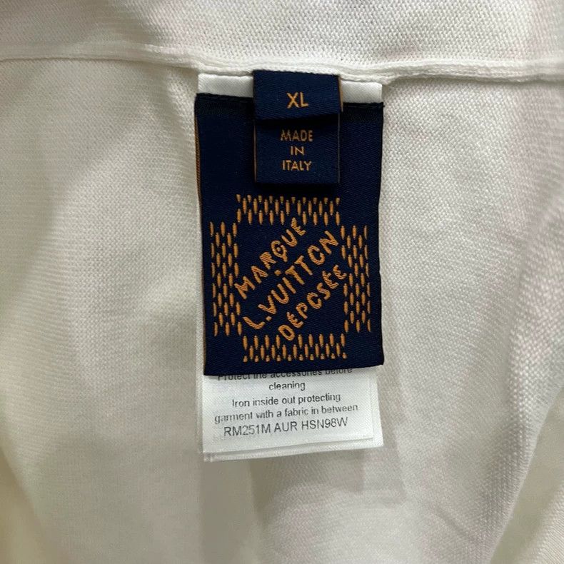 Louis Vuitton Louis Vuitton White leather logo knitted short sleeve Size US XL / EU 56 / 4 - 6 Thumbnail