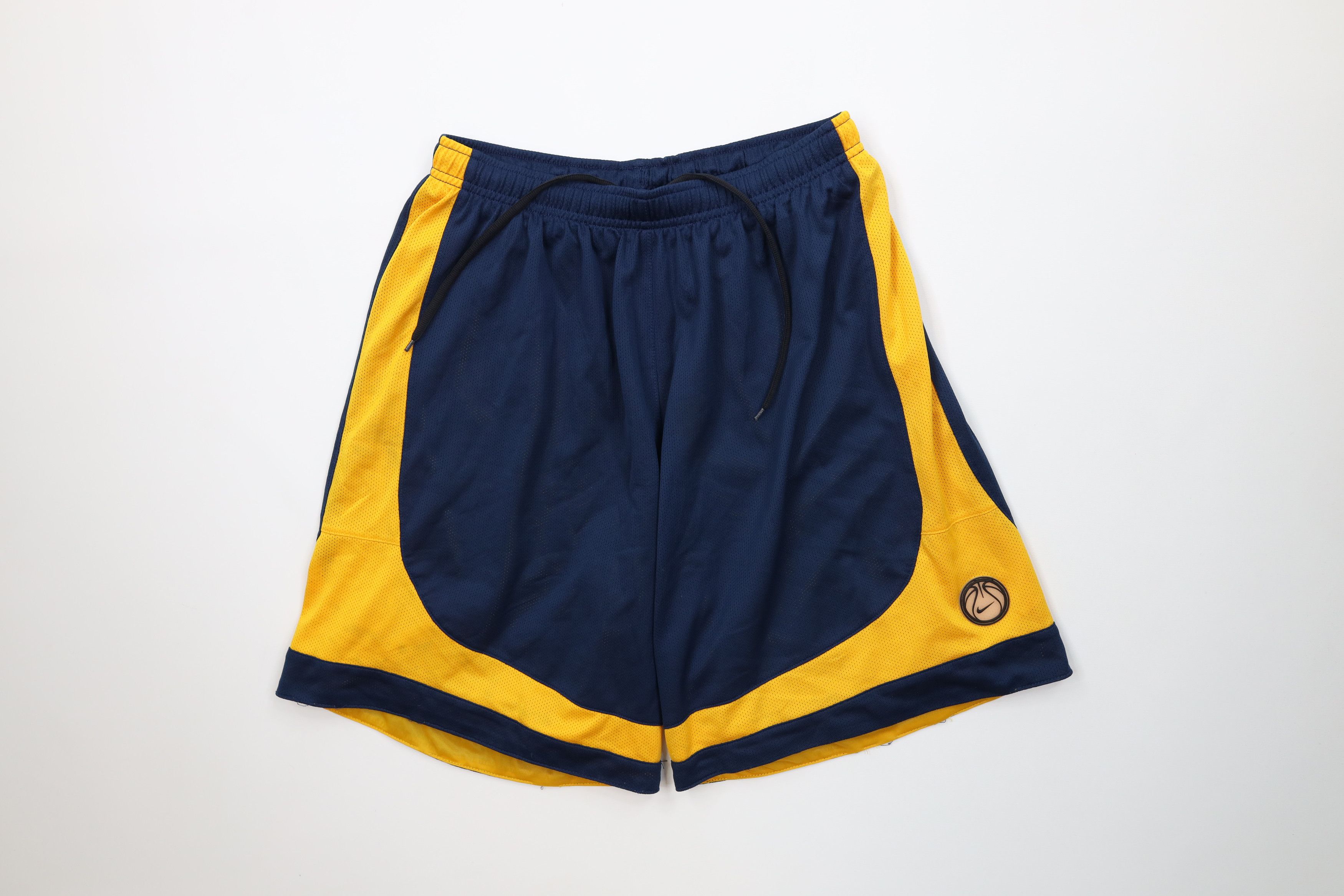 Nike Vintage 90s Y2K Nike Basketball Swoosh Above Knee Shorts Size US 32 / EU 48 - 1 Thumbnail