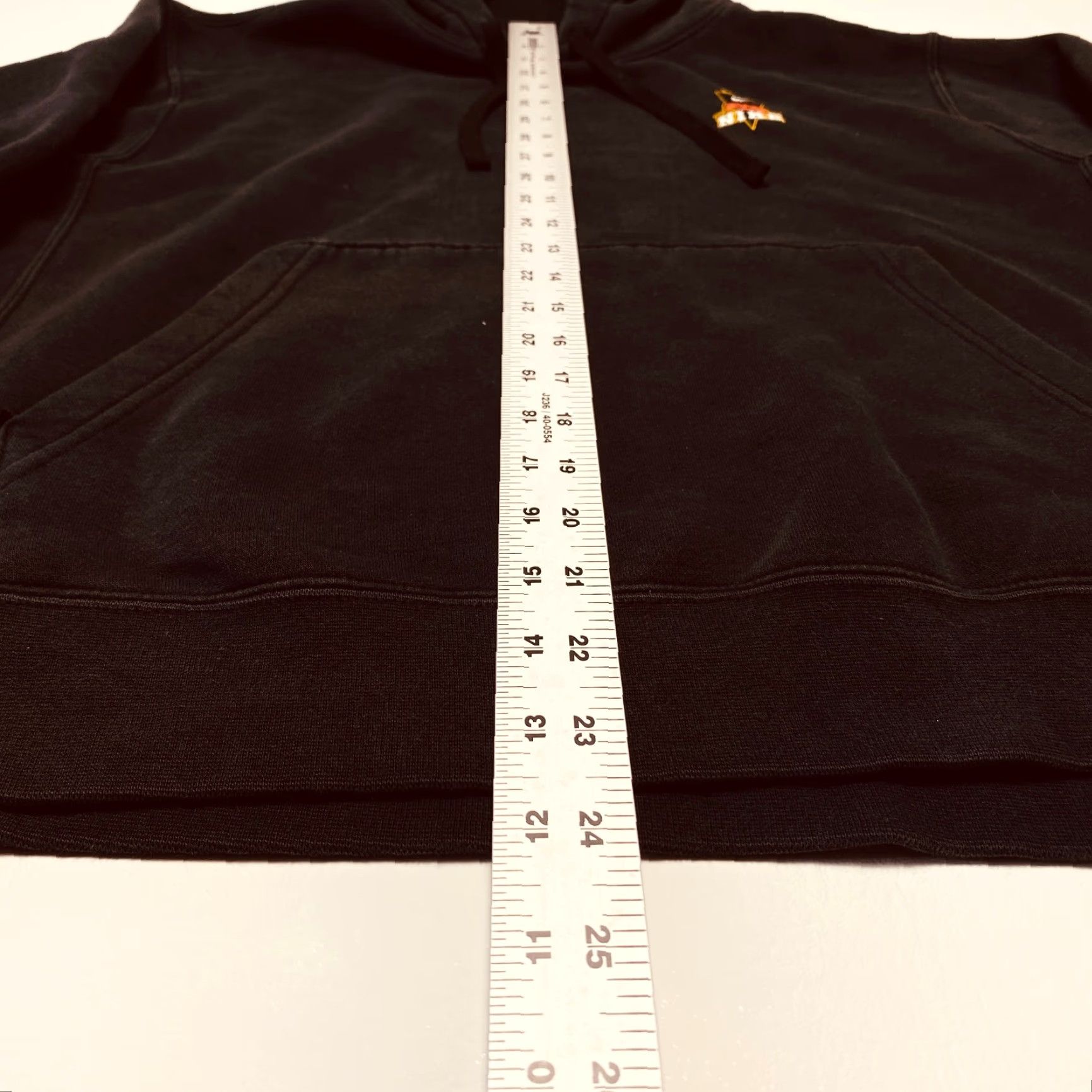 Nike VINTAGE Nike Hoodie Fleece Mens Small Black Nike Basketball Logo Chest Drawstring 7597 Size US S / EU 44-46 / 1 - 7 Thumbnail
