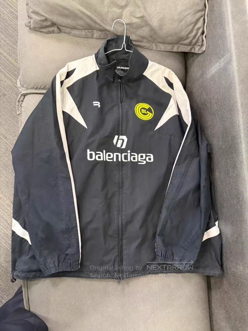 Balenciaga Balenciaga Soccer Windbreaker Size US S / EU 44-46 / 1 - 1 Thumbnail