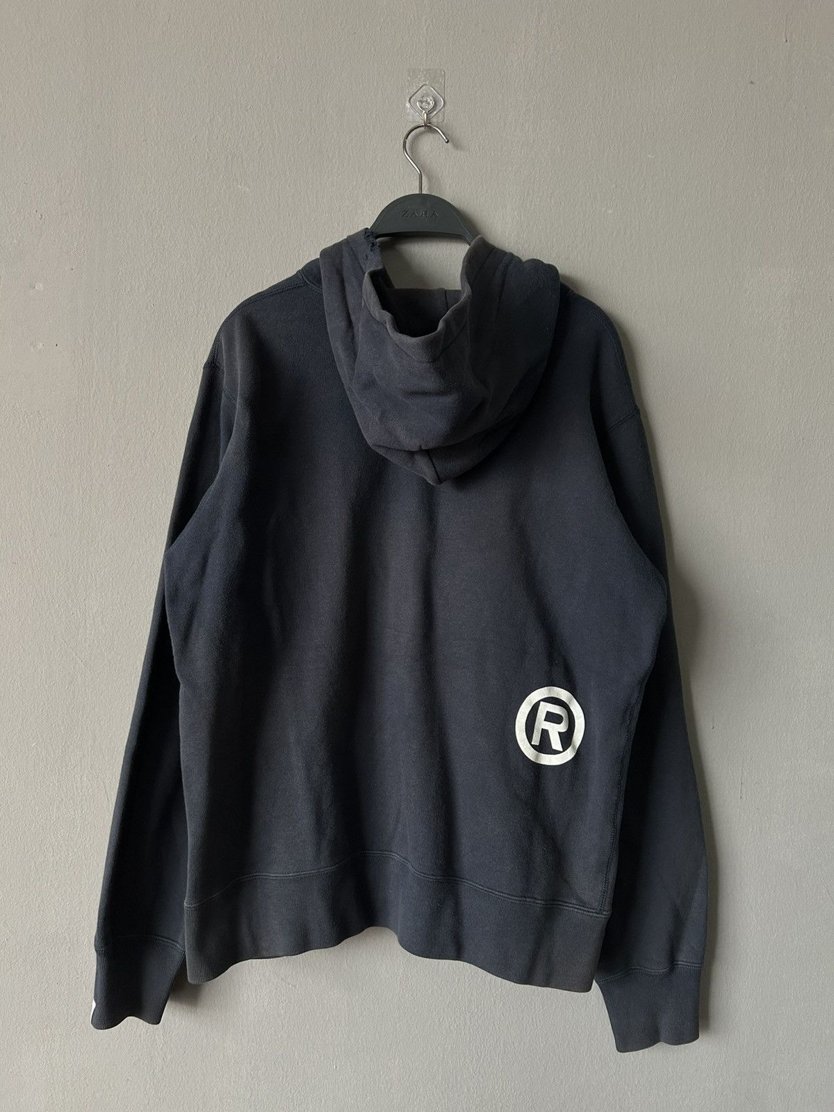 Bape Vintage Bape Logo Fading Hoodie Size US L / EU 52-54 / 3 - 2 Thumbnail