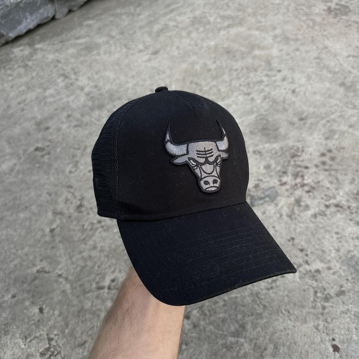 NBA × Vintage Vintage NBA Chicago Bulls Cap Hat Y2K Style USA 00s Size ONE SIZE - 1 Thumbnail