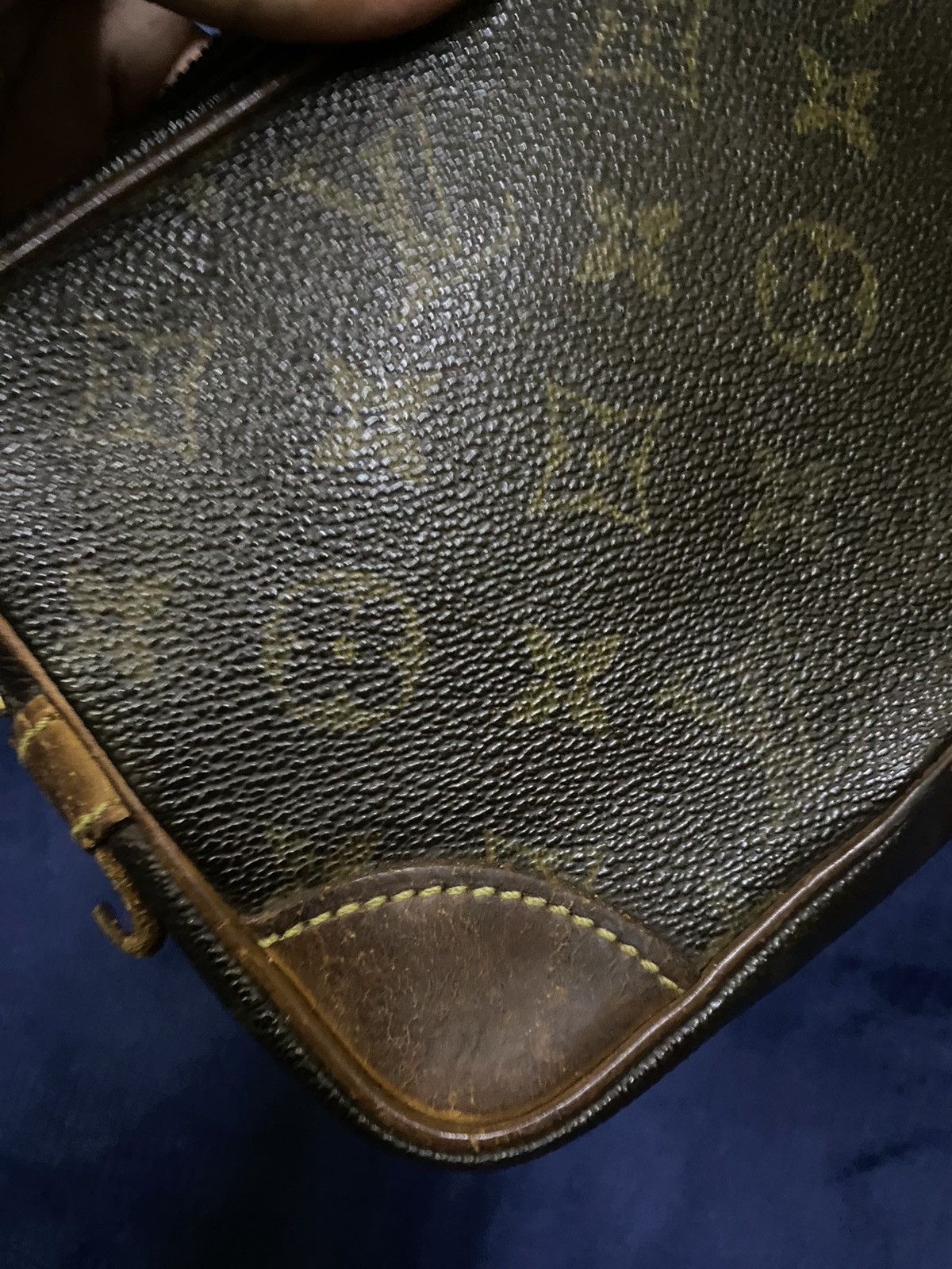 Louis Vuitton × Vintage Vintage Authentic Louis Vuitton Clutch Bag Size ONE SIZE - 12 Thumbnail