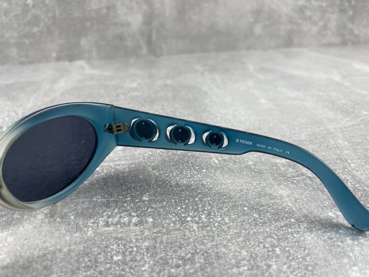 Fendi Fendi Vintage 00s Oval Acetate Sunglasses Blue Transparent Size ONE SIZE - 11 Thumbnail