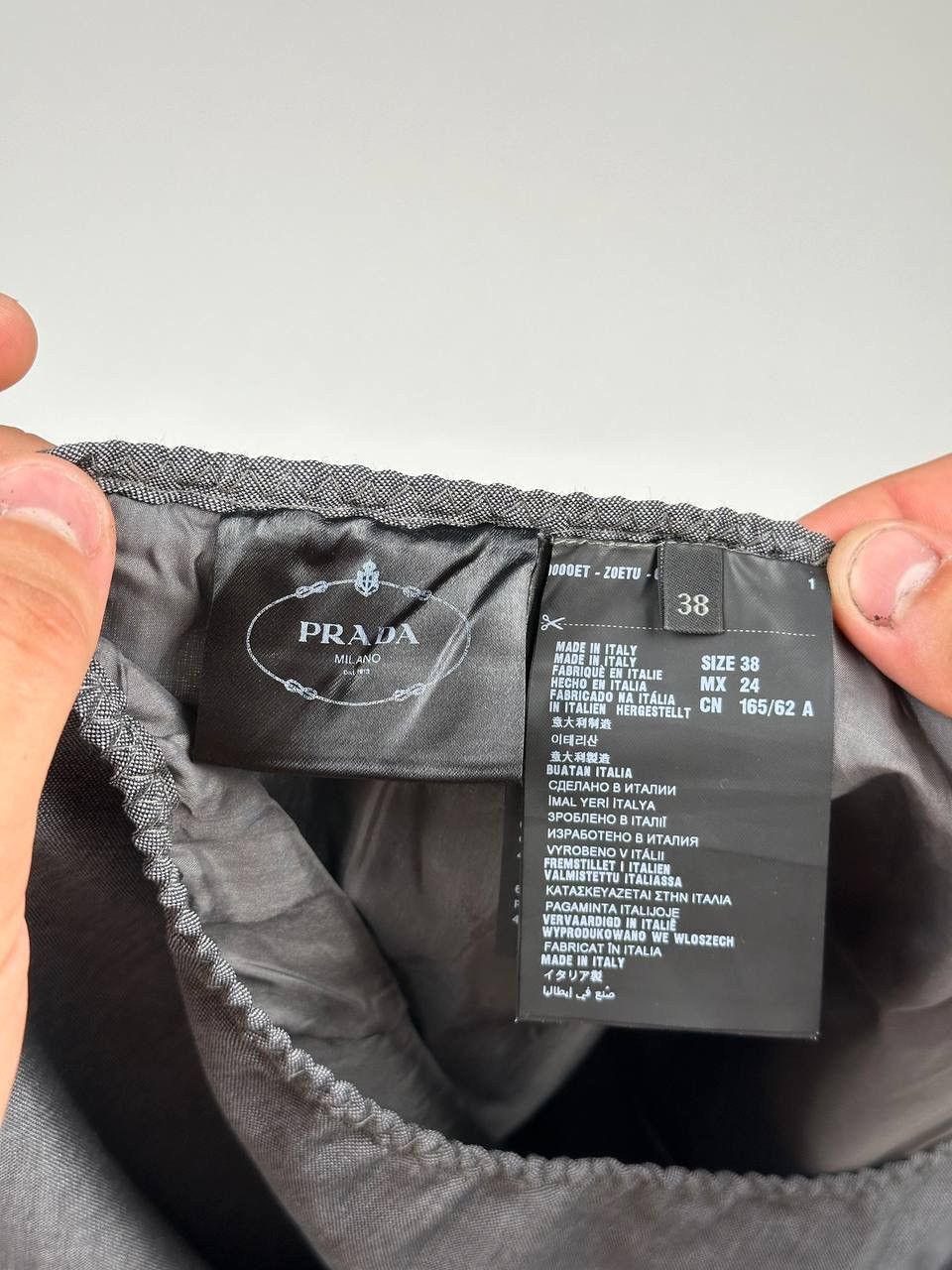 Prada Skirt Prada Size 26" / US 2 / IT 38 - 6 Thumbnail