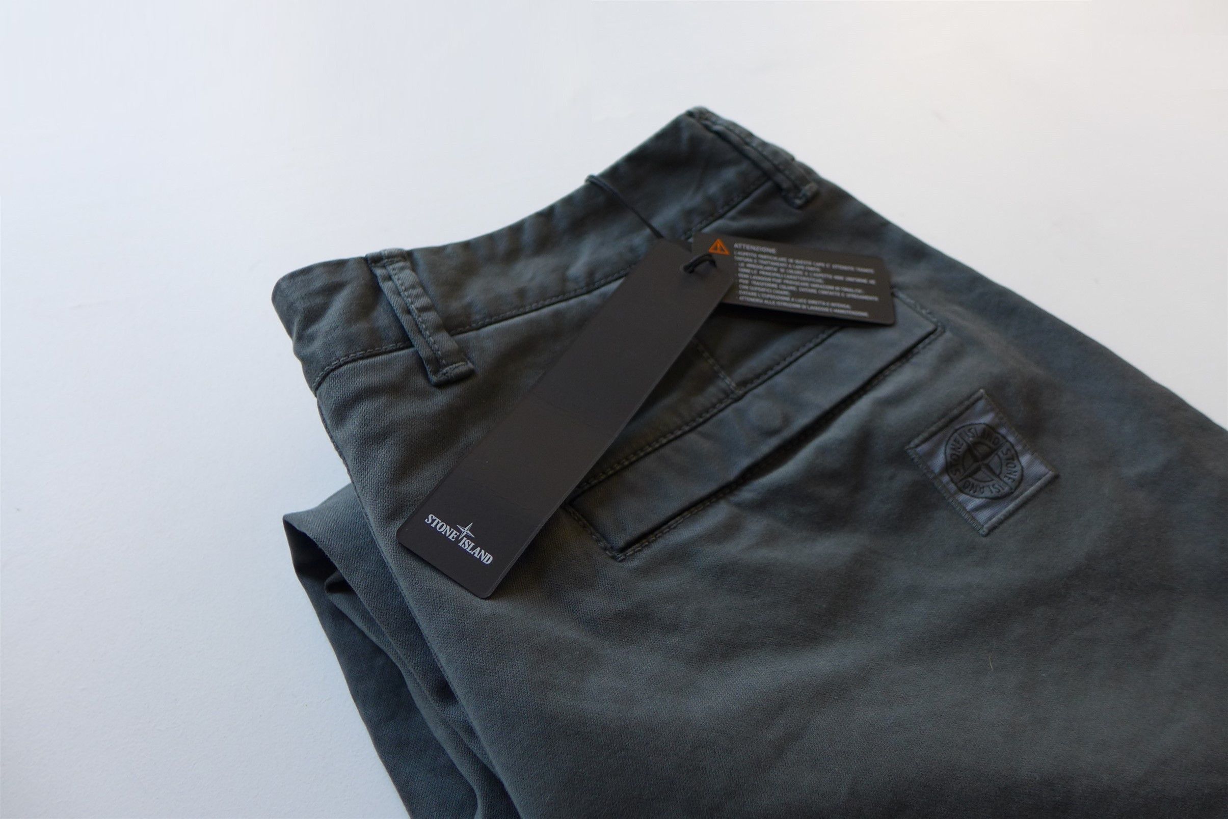 Stone Island Stone Island Trousers Pants Grey Garment Dyed Cotton Size US 31 - 4 Thumbnail