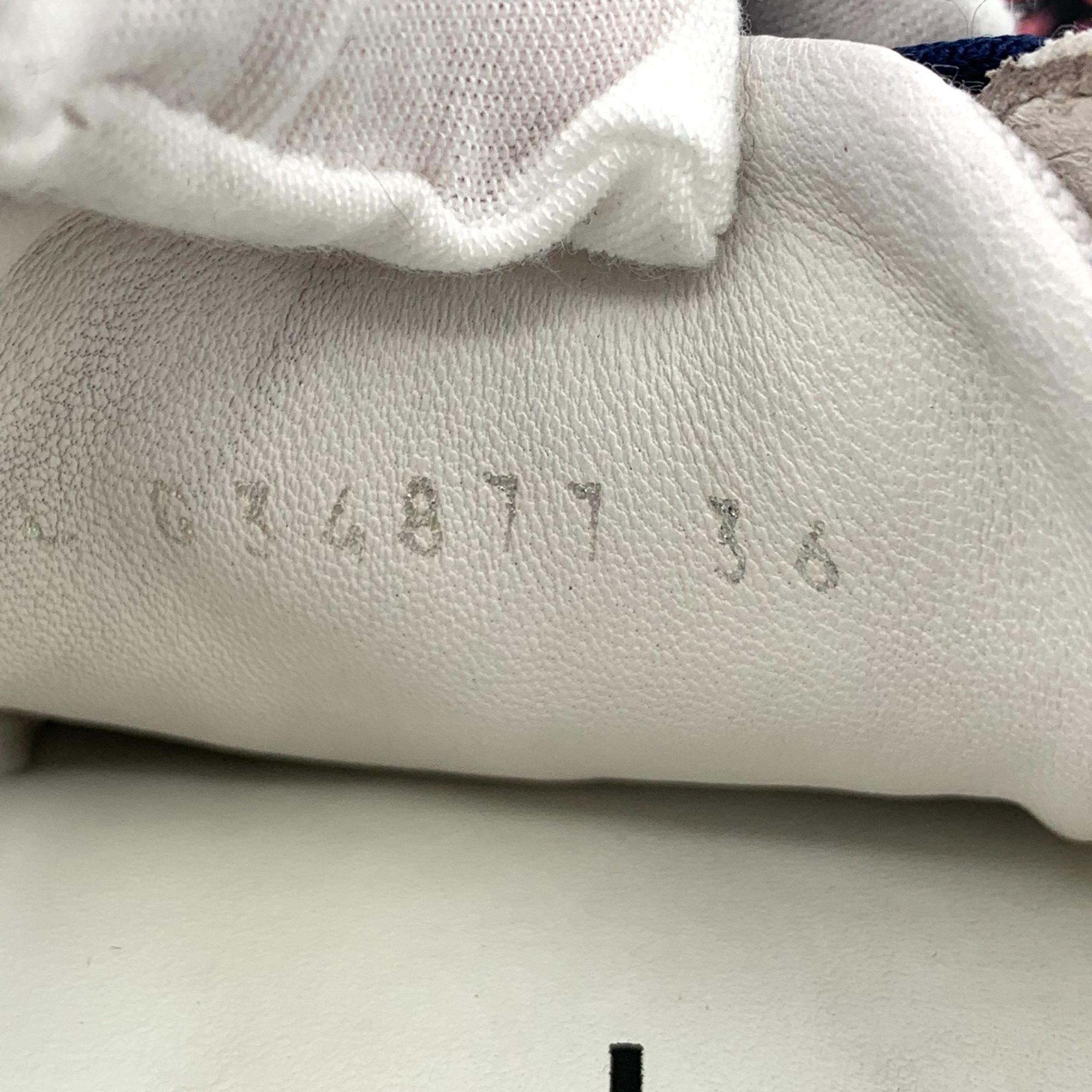 Chanel Chanel X Pharrell Graffiti Lace-Up Sneakers Size 36 White/Mu Size US 6 / IT 36 - 3 Thumbnail
