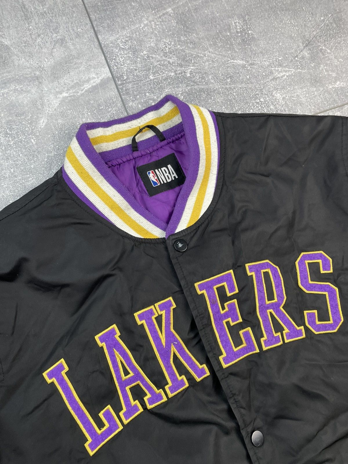 NBA NBA Lakers Varsity Bomber Jacket Size US L / EU 52-54 / 3 - 3 Thumbnail