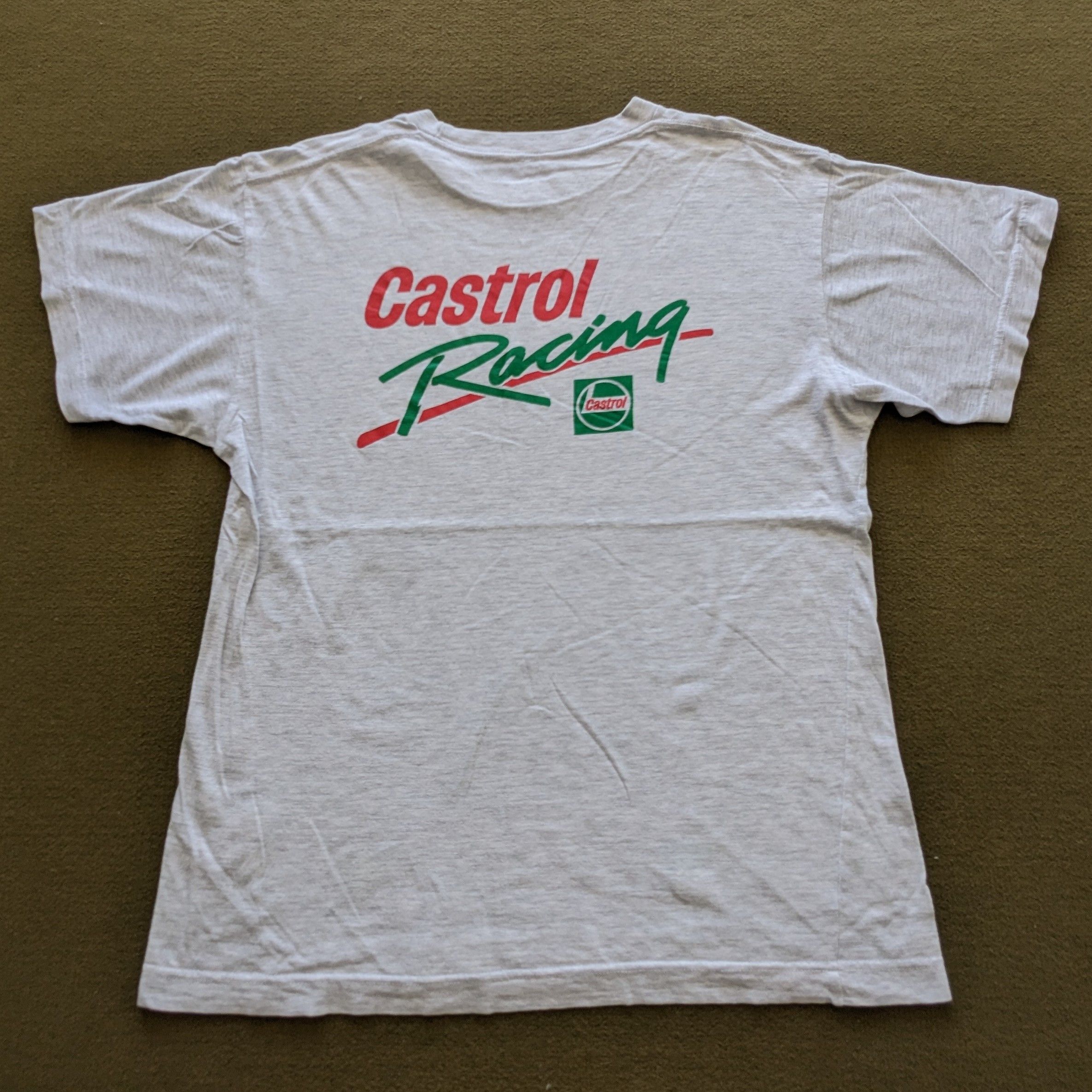 Japanese Brand Vintage CASTROL OIL Racing Motorcycle T-shirt Size US L / EU 52-54 / 3 - 1 Thumbnail
