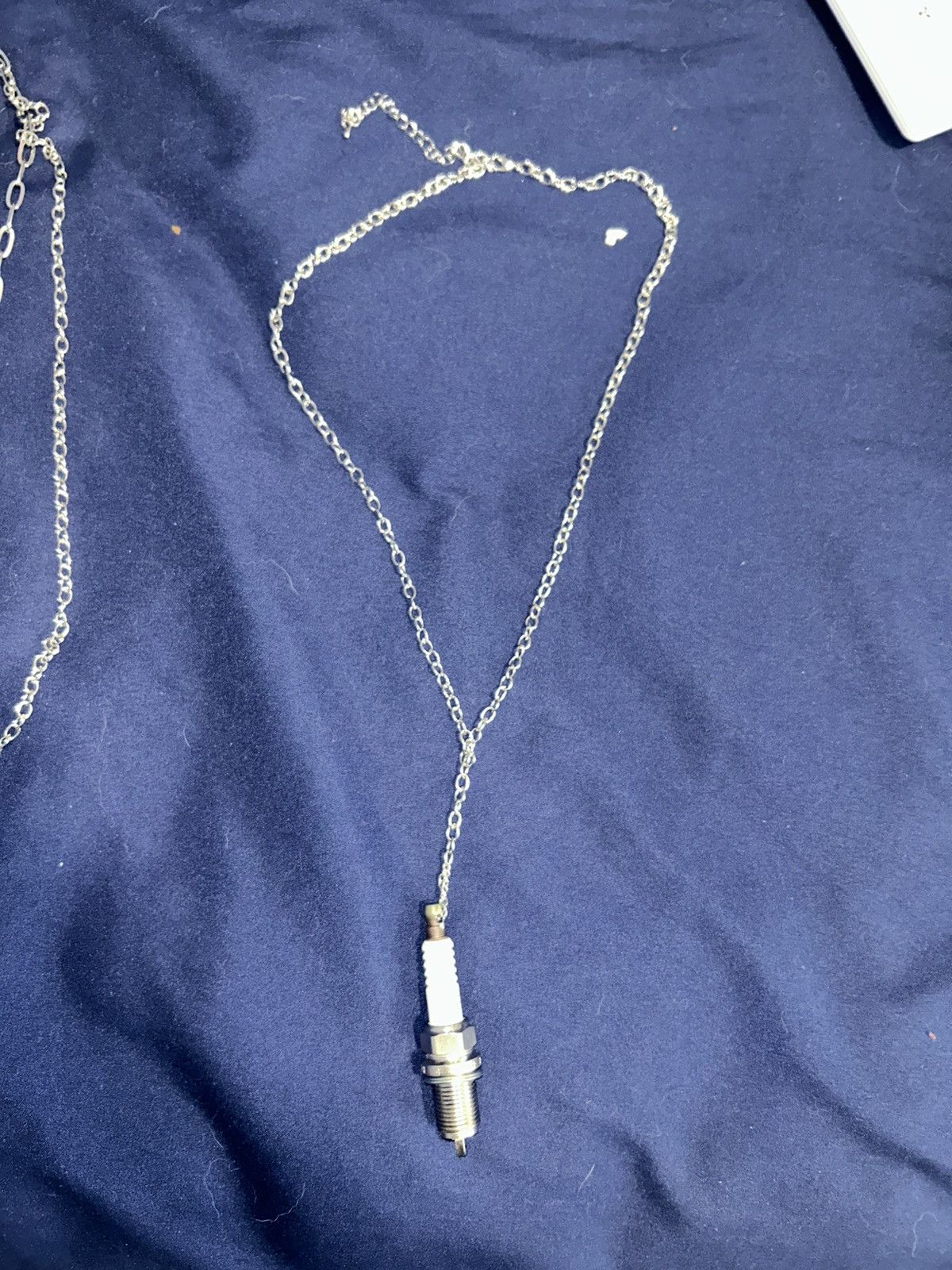 Other 1/1 Your World silver car spark plug necklace Size ONE SIZE - 1 Thumbnail
