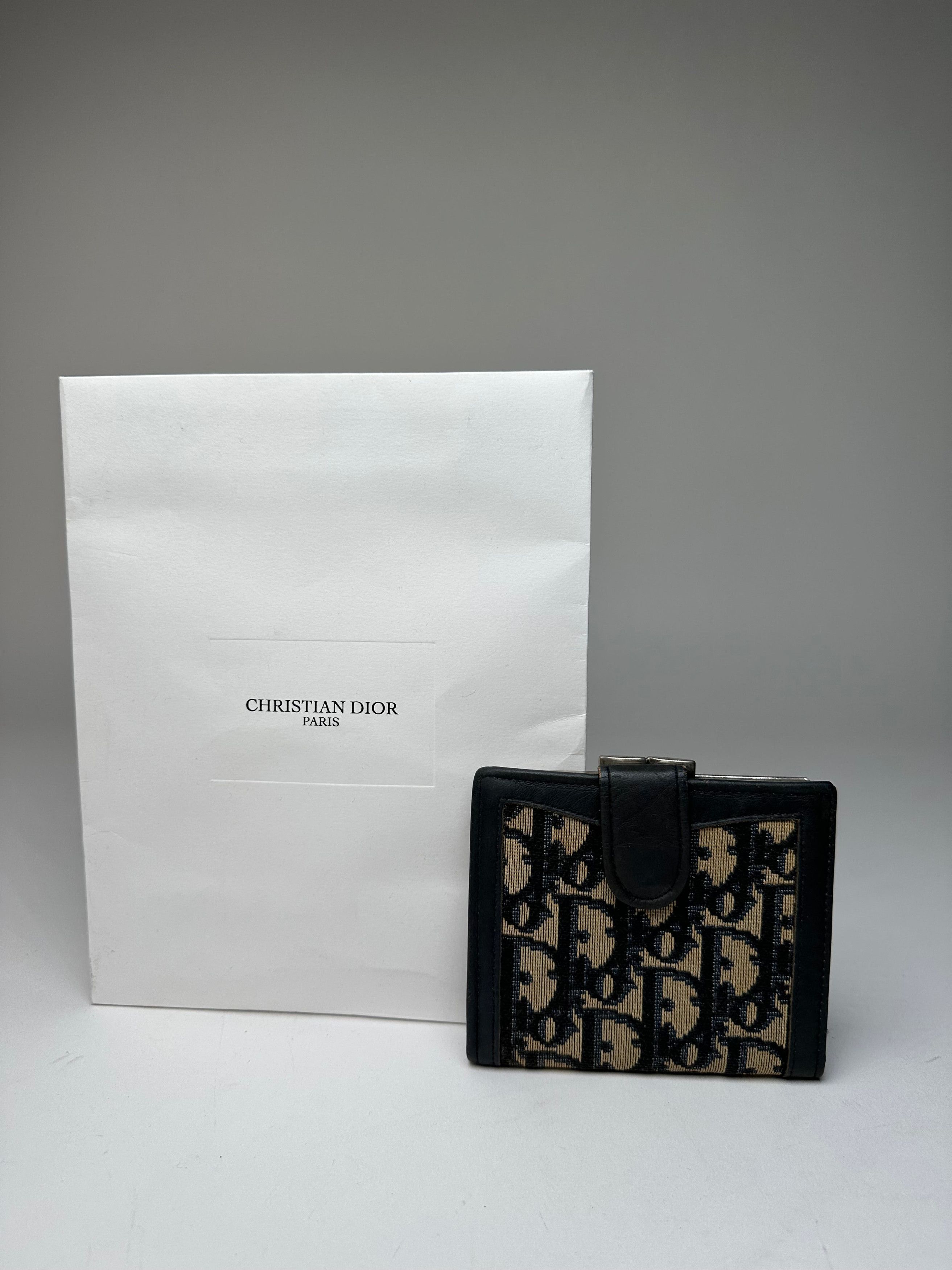 Dior Vintage Oblique Monogram Beige Navy Size ONE SIZE - 1 Thumbnail