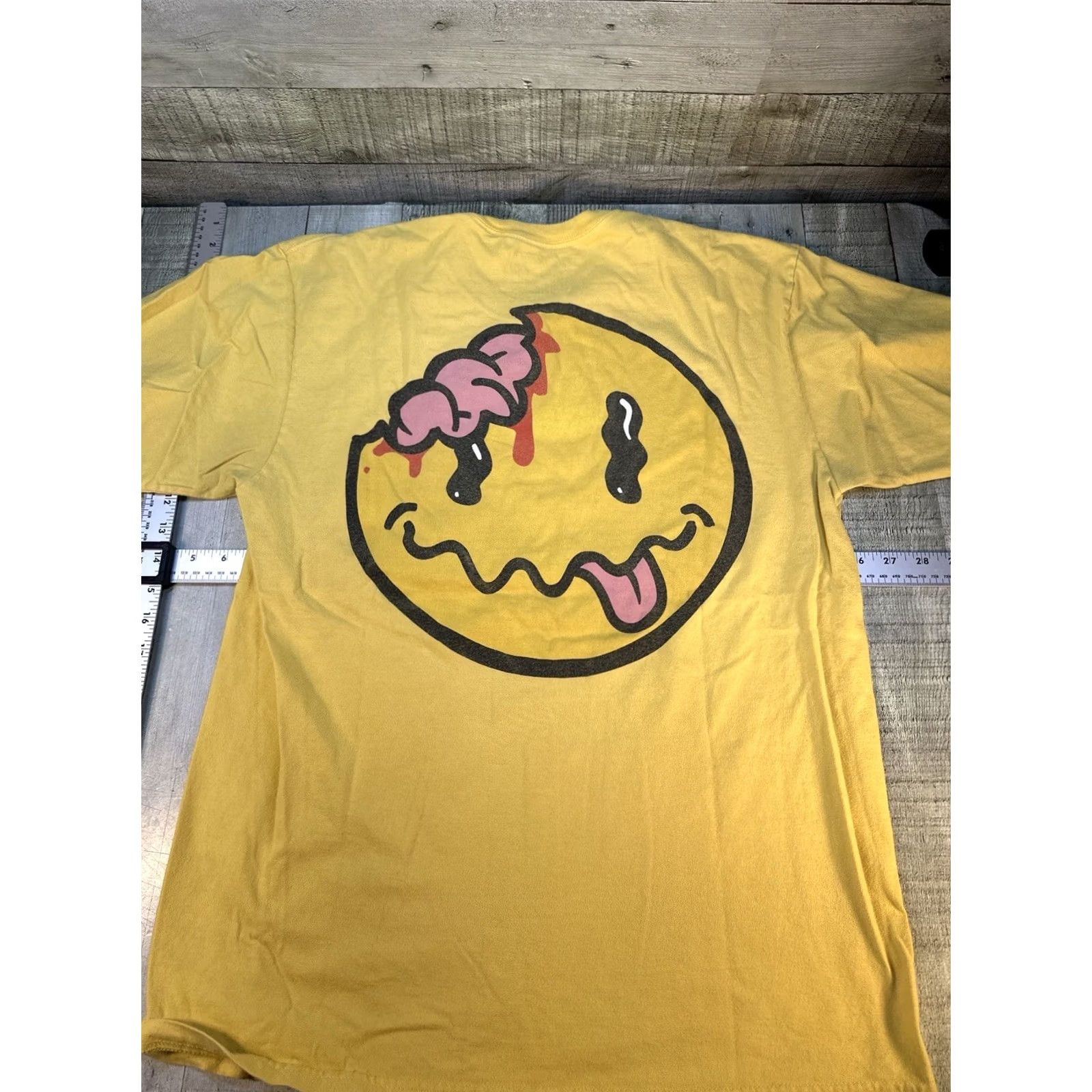 Vintage Bite This Graphic T Shirt Mens L Yellow Streetwear Smiley Zombie Tee Size US L / EU 52-54 / 3 - 3 Thumbnail