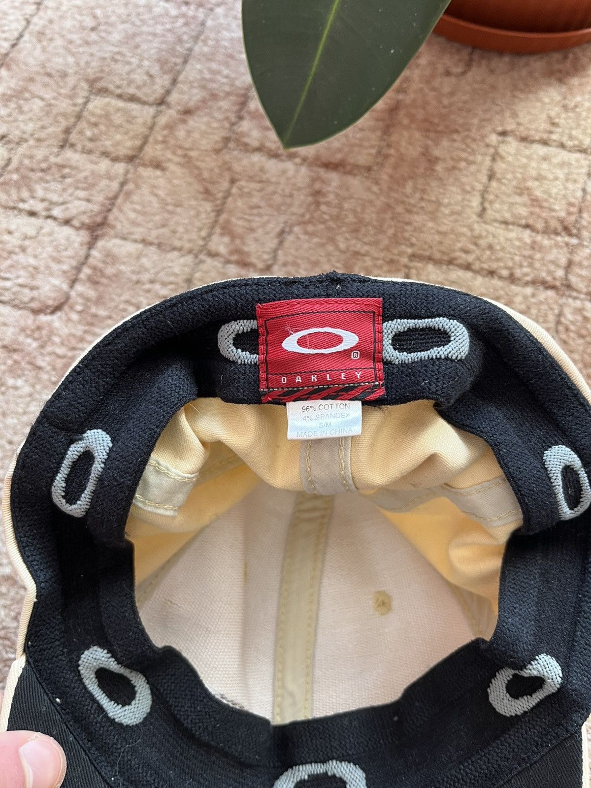 Oakley Vintage Oakley Software Big Logo Streetwear 00's Cap Size ONE SIZE - 3 Thumbnail
