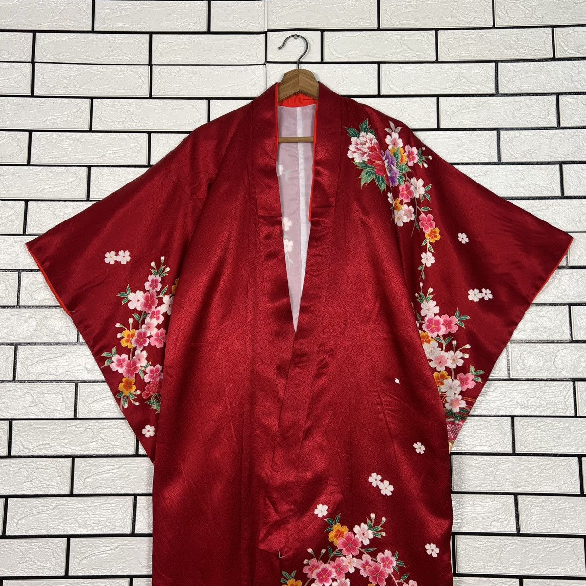 Japanese Brand Embroidered Gosho Guruma Sakura Floral Kimono #4151-C190 Size ONE SIZE - 3 Thumbnail