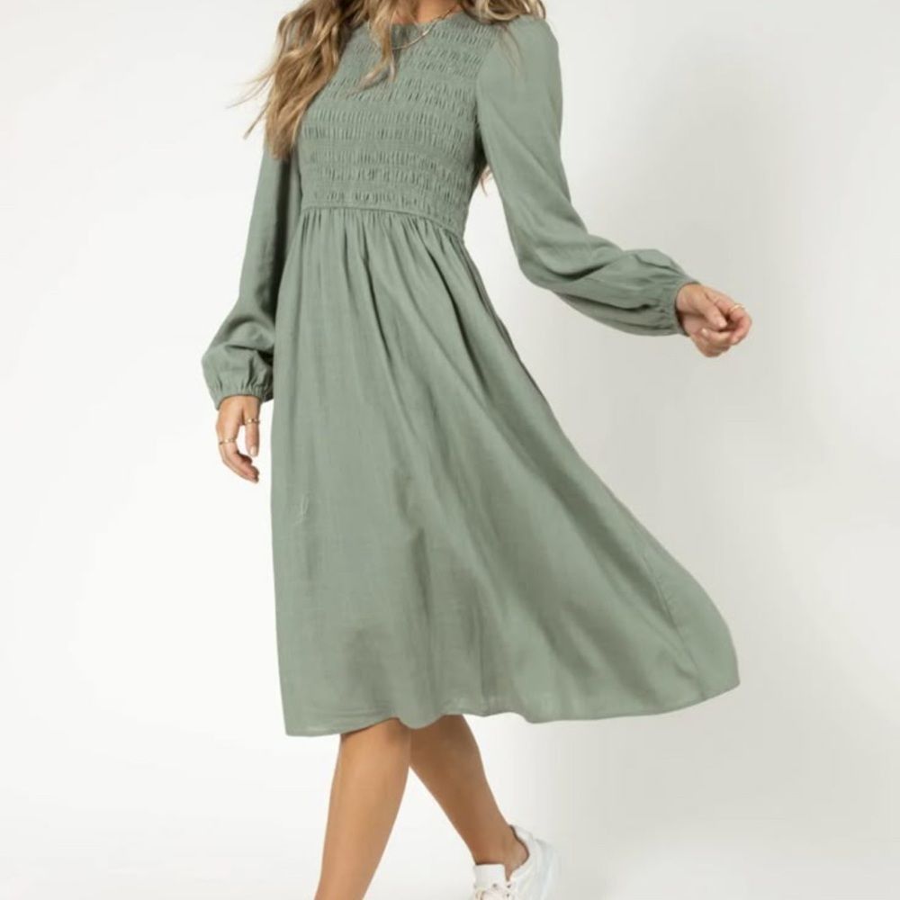 Other Green Smocked Ruffled Midi Sundress Size L / US 10 / IT 46 - 1 Thumbnail