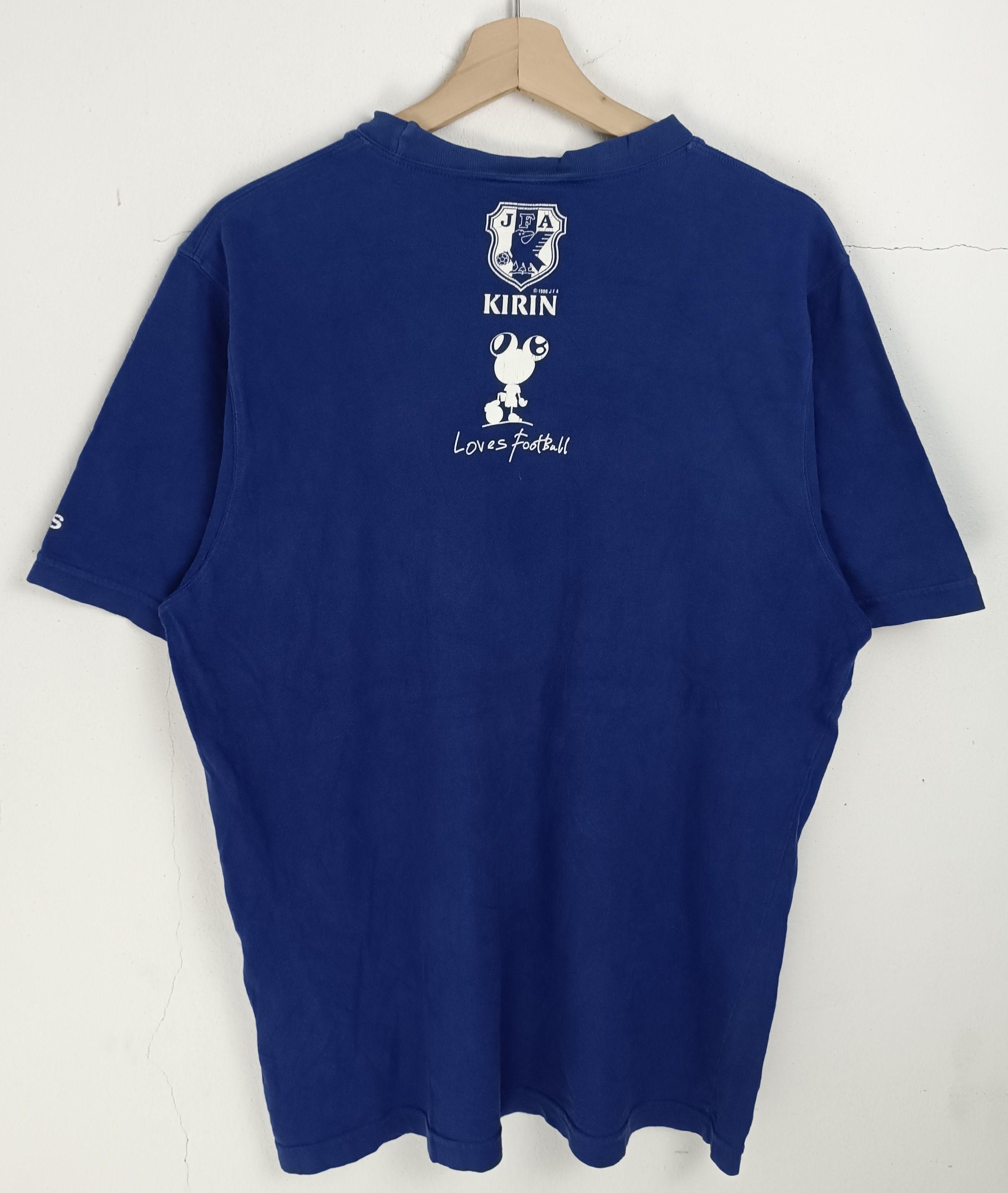 Vintage VINTAGE 90'S KIRIN JAPAN X MURAKAMI TAKASHIPOM FOOTBALL TEE Size US L / EU 52-54 / 3 - 4 Thumbnail