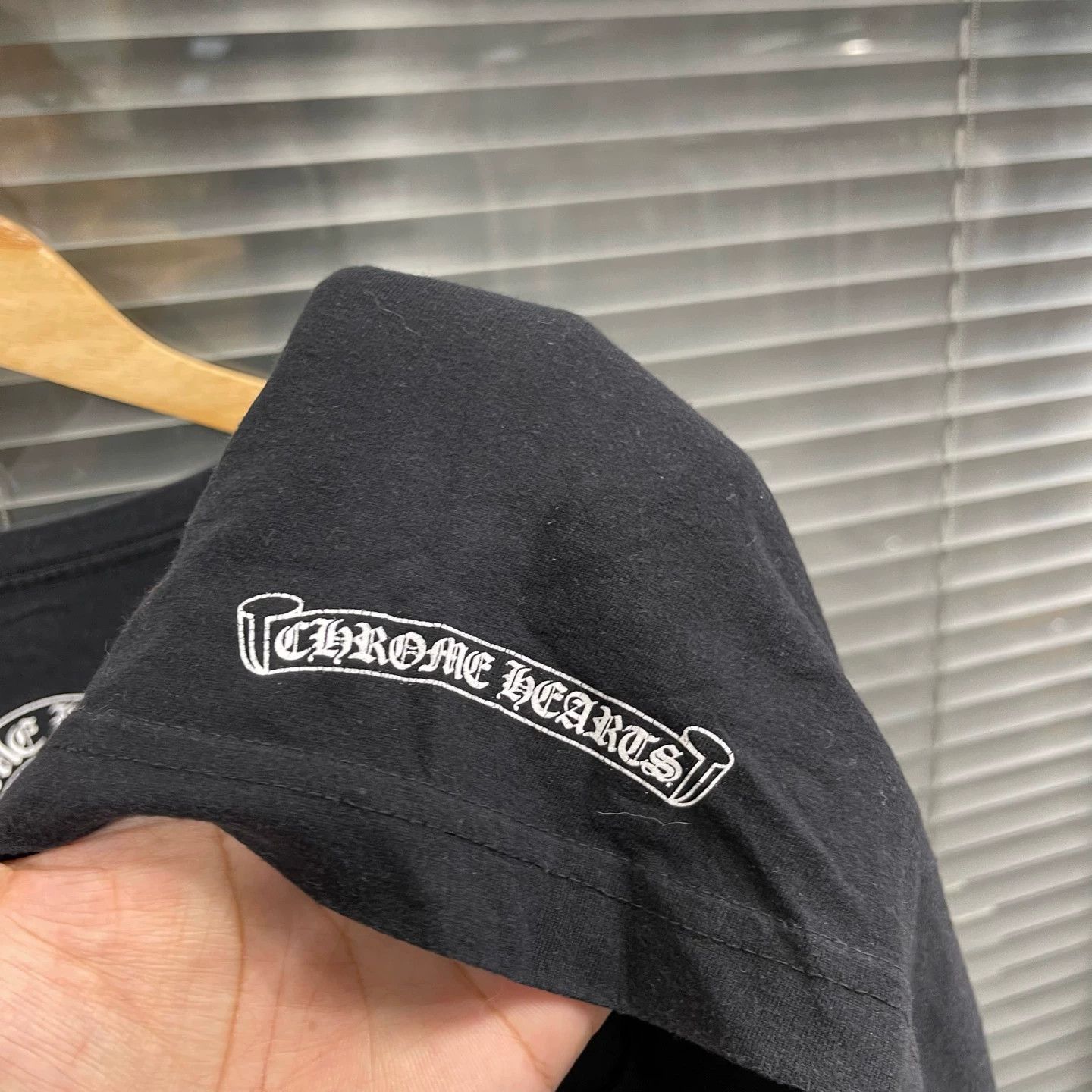 Chrome Hearts Chrome Hearts Pocket Sanskrit Print Long Sleeve M Size US M / EU 48-50 / 2 - 7 Thumbnail