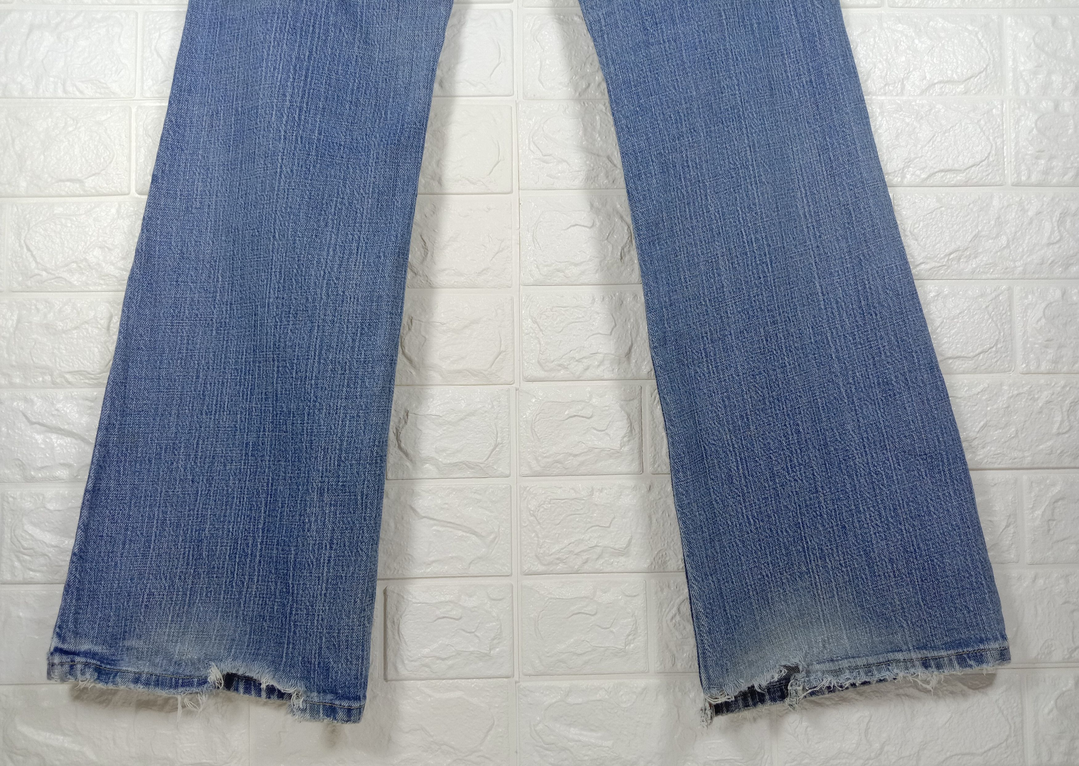 Levi's Vintage Levi's 524 Flare Jeans Light Wash Denim Size 31" - 7 Thumbnail