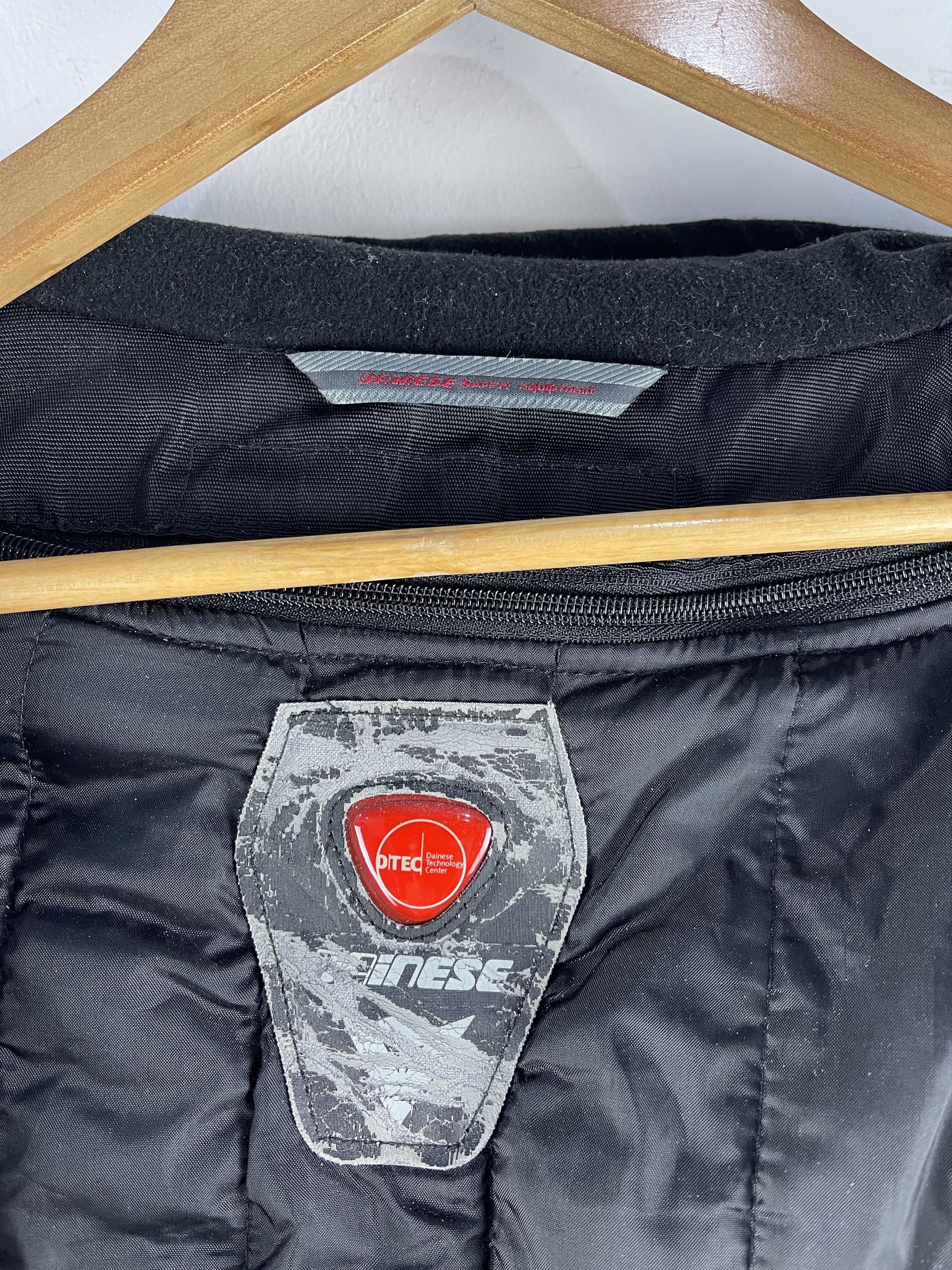 Dainese Dainese D-Dry Motorcycle Jacket Black Silver Touring Riding Size US M / EU 48-50 / 2 - 13 Thumbnail