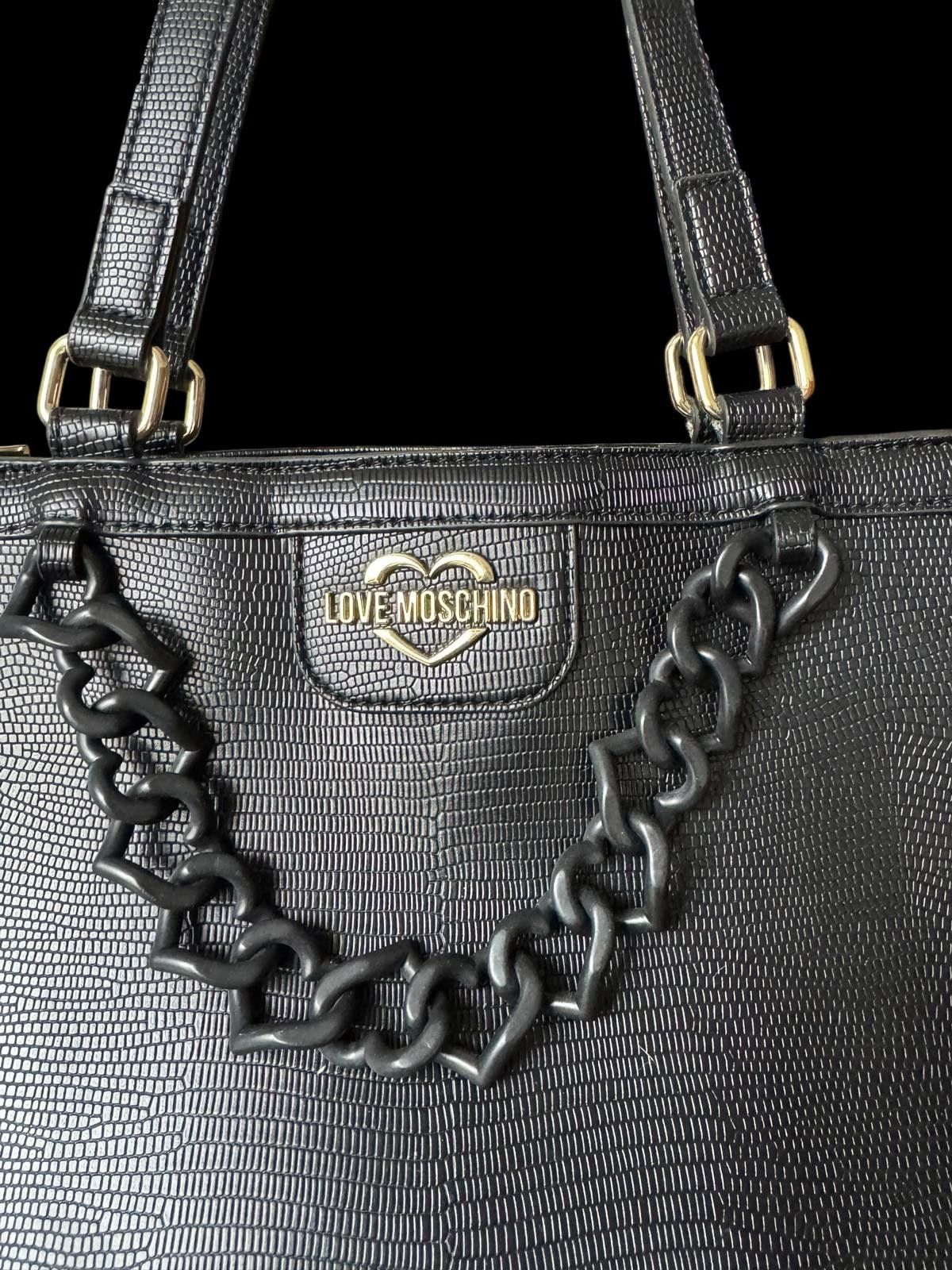 Other Love Moschino Black Textured Leather Tote with Chain Detail Size ONE SIZE - 2 Thumbnail
