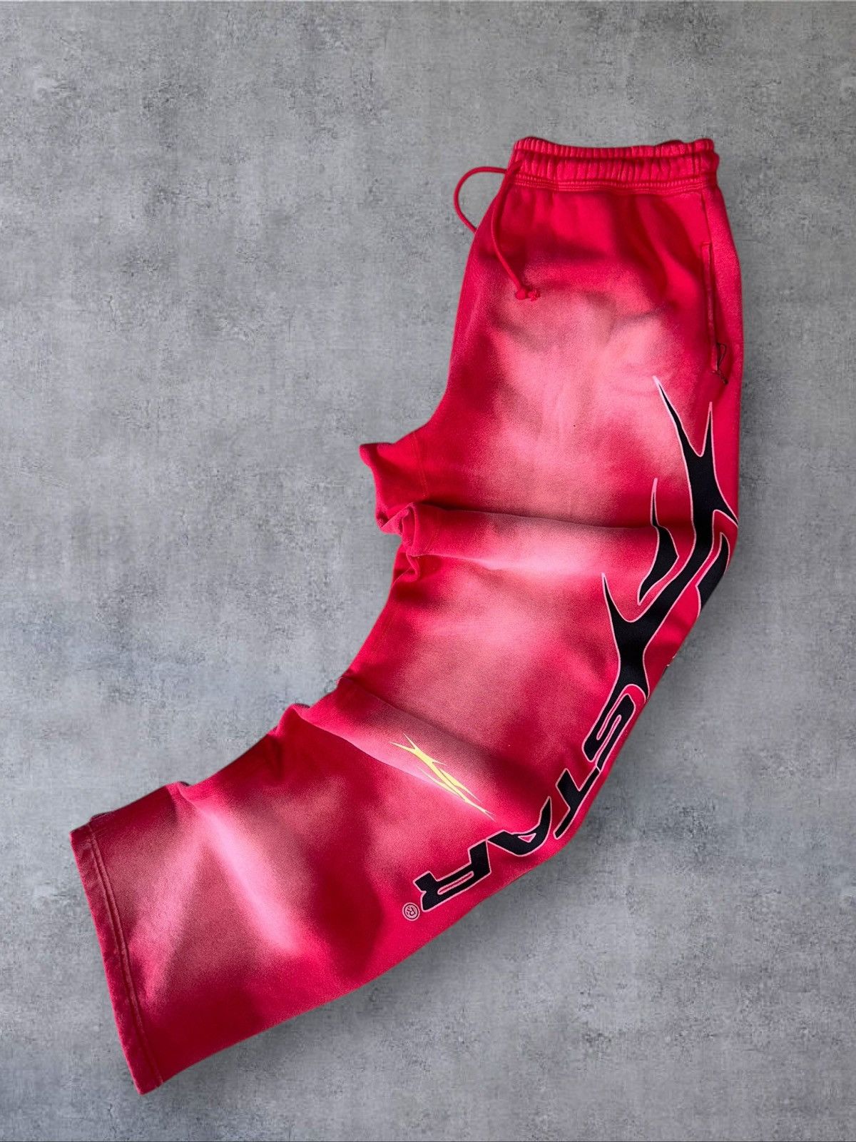 HELLSTAR HELLSTAR SPORT RED SWEATPANTS SIZE XXL -NEW Size US 40 / EU 56 - 1 Thumbnail