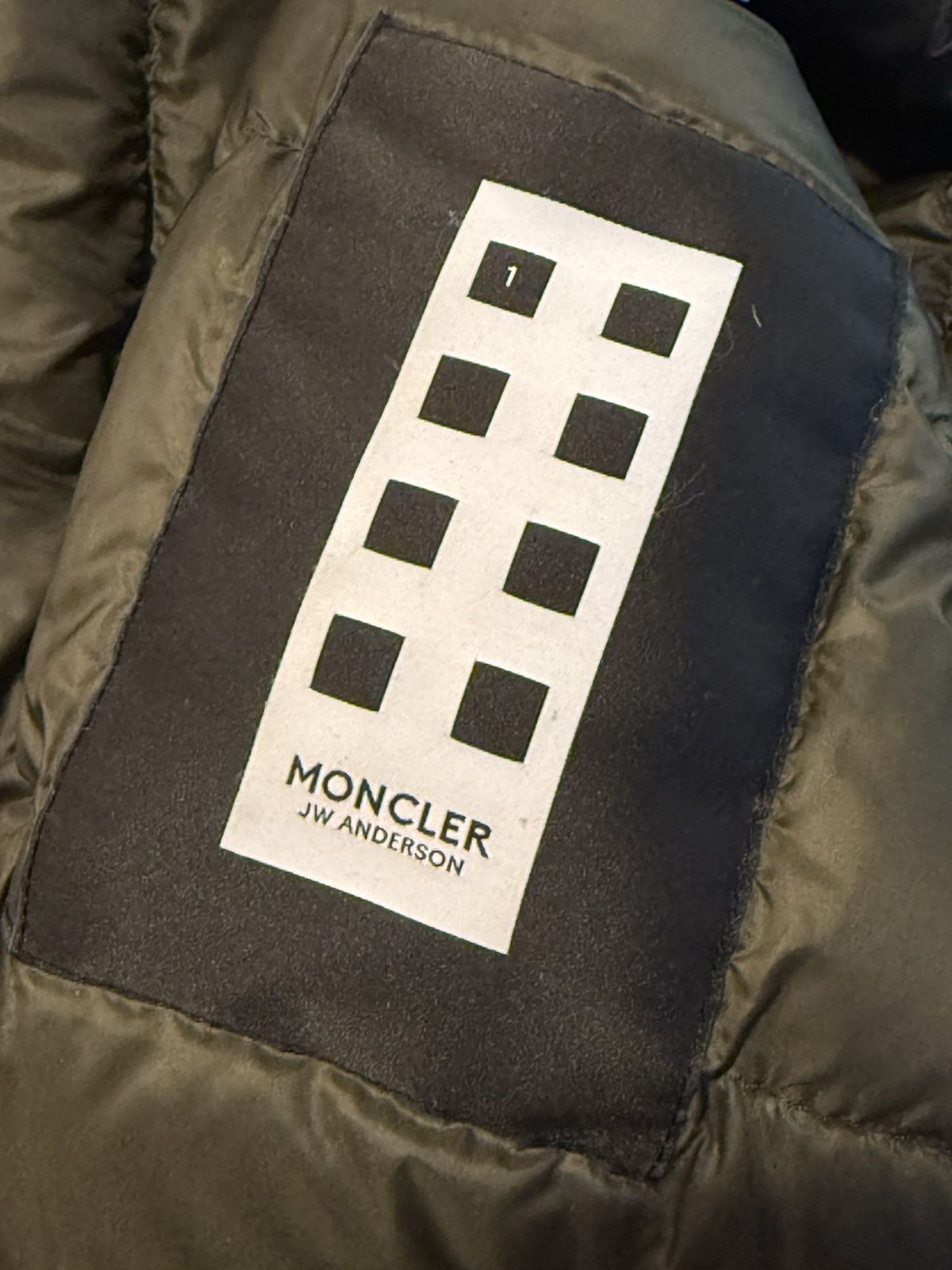 JW Anderson × Moncler Moncler JW Anderson Spiked Puffer Jacket Size US XL / EU 56 / 4 - 11 Thumbnail