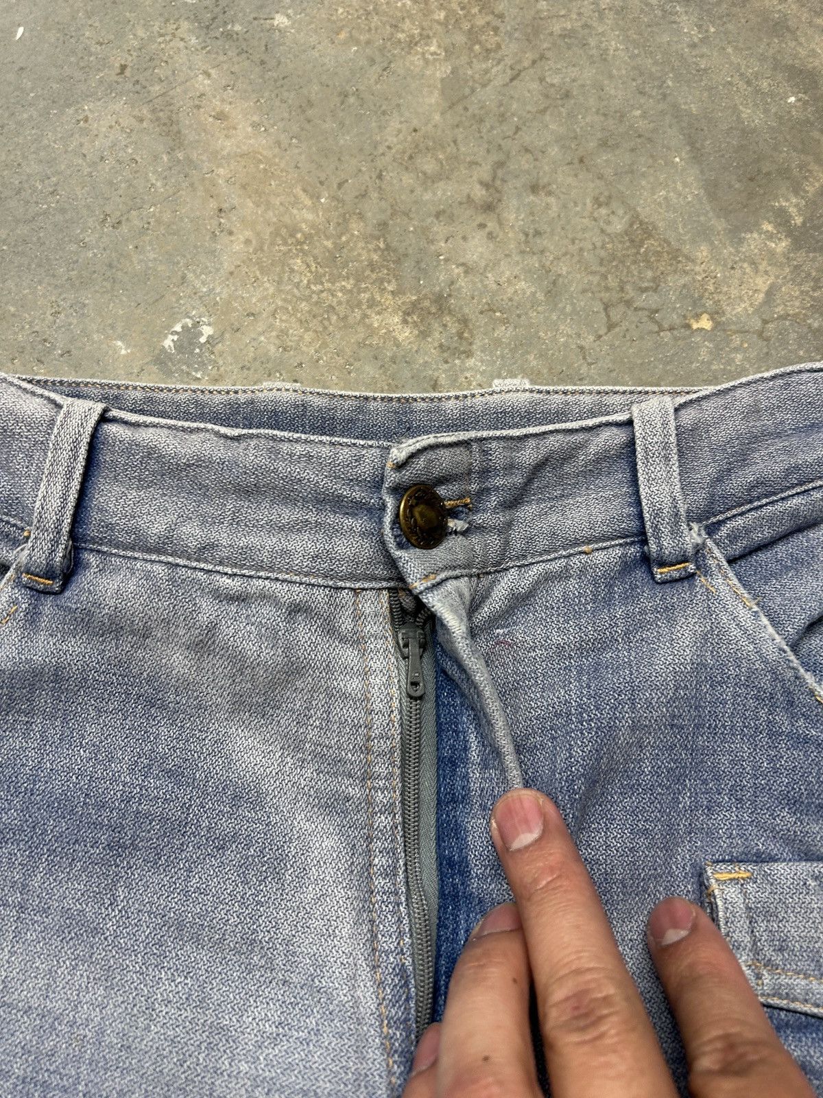 Vintage Vintage 70’s Distressed Denim Bellbottom Flared Jeans Size 28" / US 6 / IT 42 - 4 Thumbnail