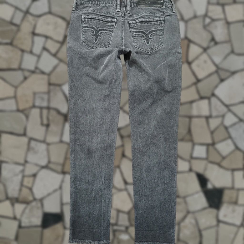 Vintage Rock Revival Flora Jeans Ankle Slim Black Denim Logo 5-Pocket Womens 27 X 26 In Size 27" / US 4 / IT 40 - 1 Thumbnail