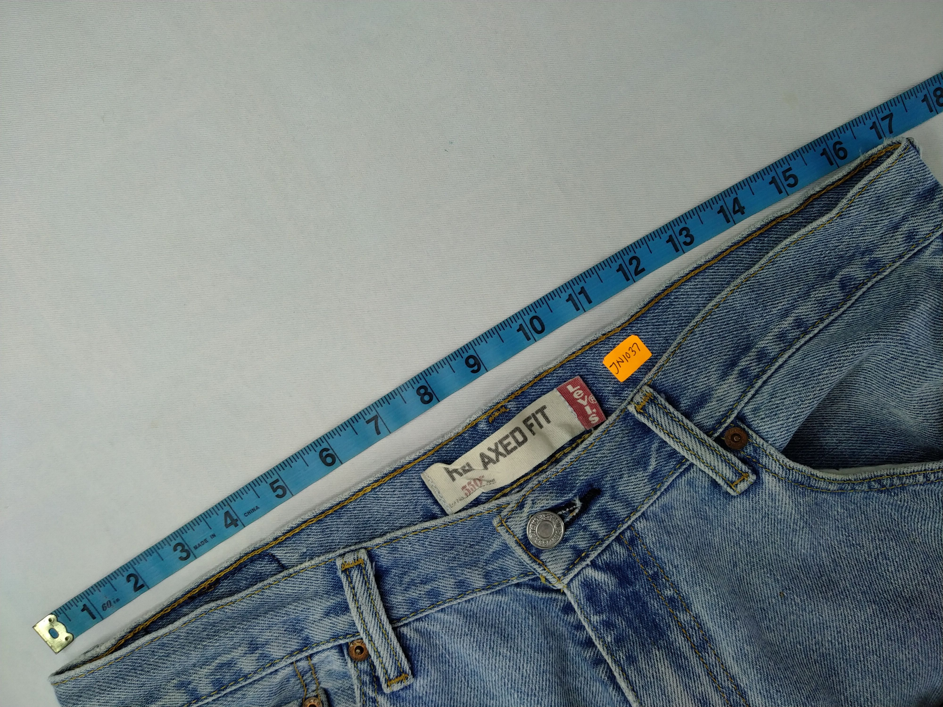 Levi's Light Wash Vintage Levi's 550 Jeans 34x31 Denim -JN1037 Size US 34 / EU 50 - 5 Thumbnail