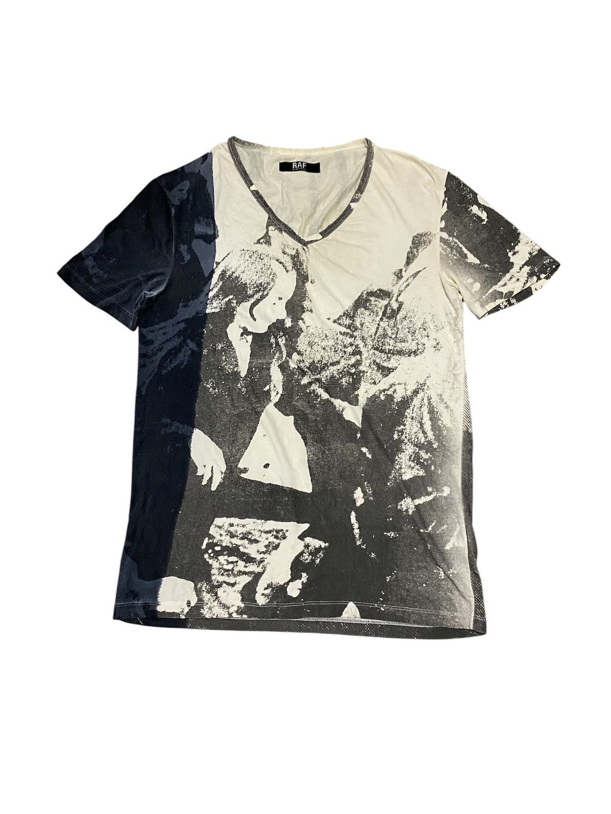 Raf by Raf Simons Raf by Raf Simons Photo Tee Fullprint Size US S / EU 44-46 / 1 - 1 Thumbnail