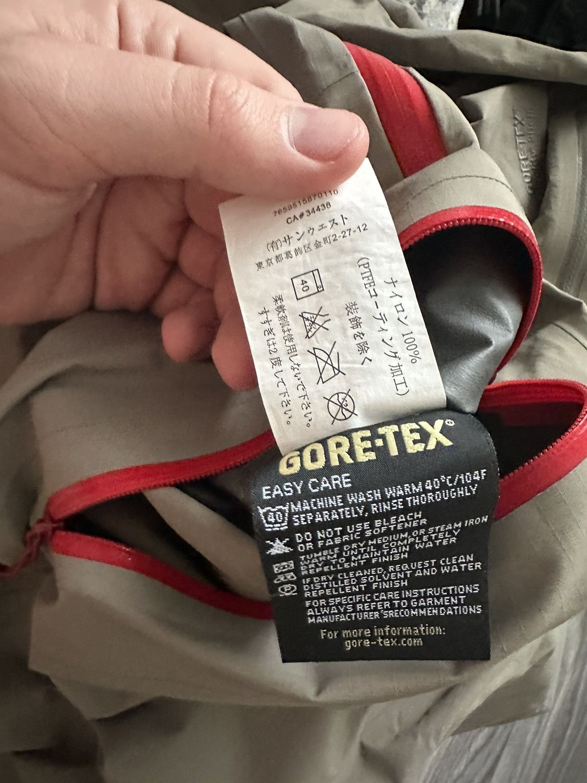 Arc'teryx RARE Arcteryx Beta Alpha SL Beige Gore Tex Jacket Red Zipper Size US L / EU 52-54 / 3 - 11 Thumbnail