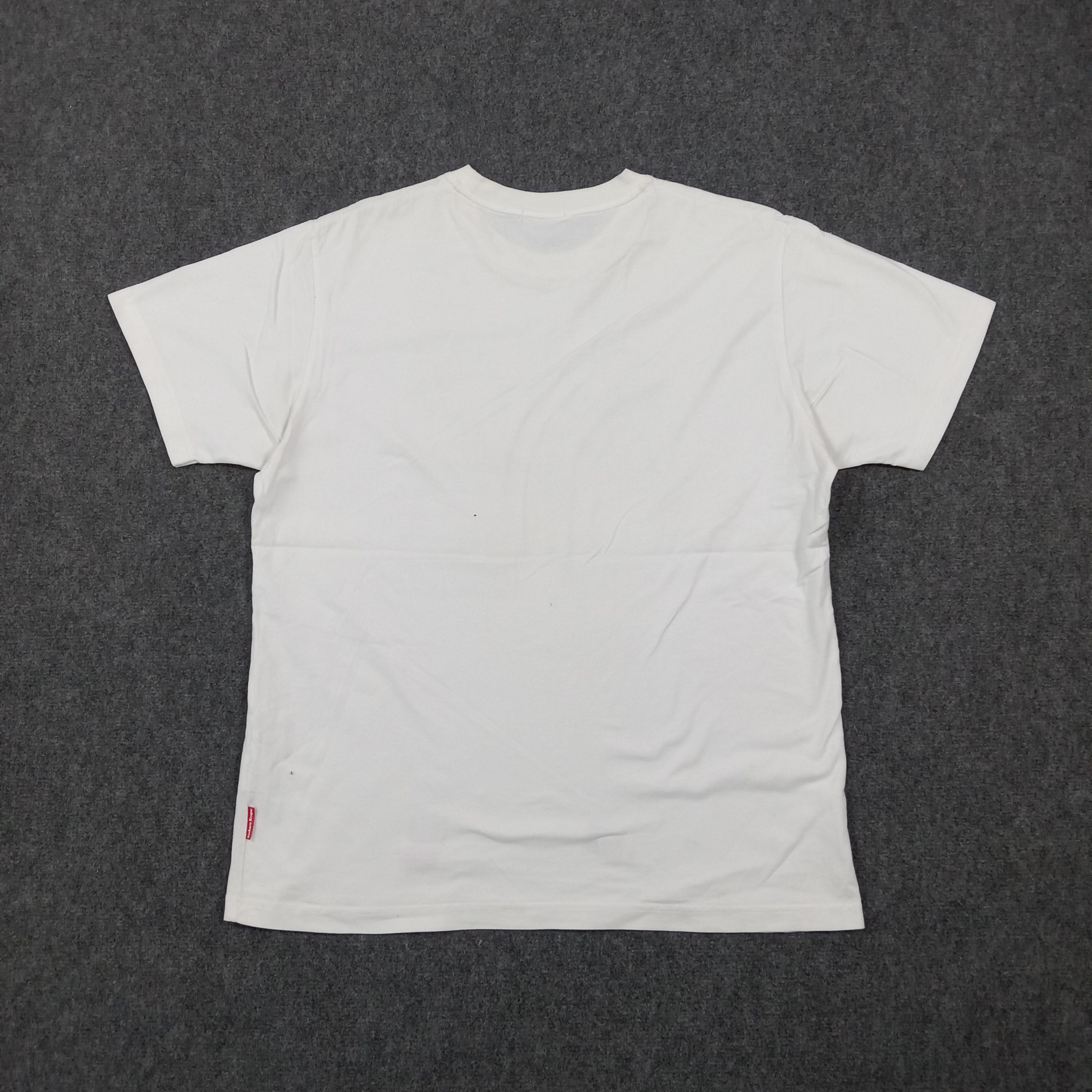 Barbara Kruger Barbara Kruger Japanese Art Graphic Tshirt C276N30 Size US XL / EU 56 / 4 - 5 Thumbnail