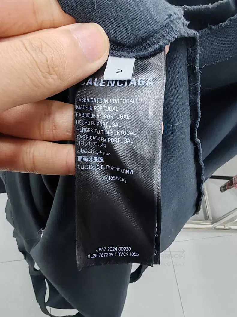 Balenciaga Balenciaga Earth Printed Short Sleeve T-Shirt Size US M / EU 48-50 / 2 - 4 Thumbnail