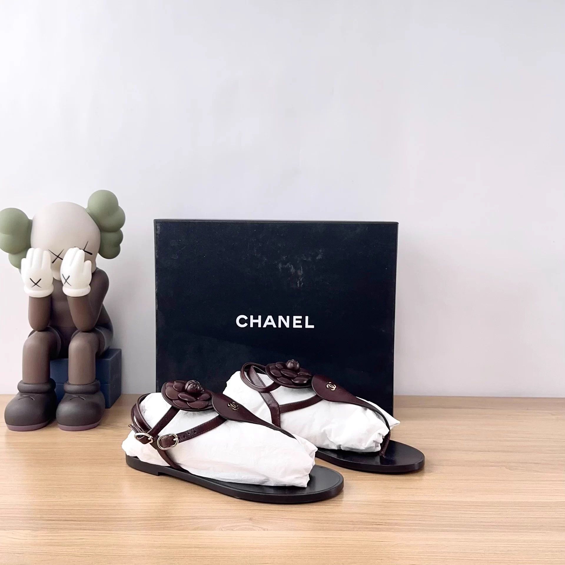Chanel CHANEL camellia sandals 36 Size US 5 / IT 35 - 6 Thumbnail