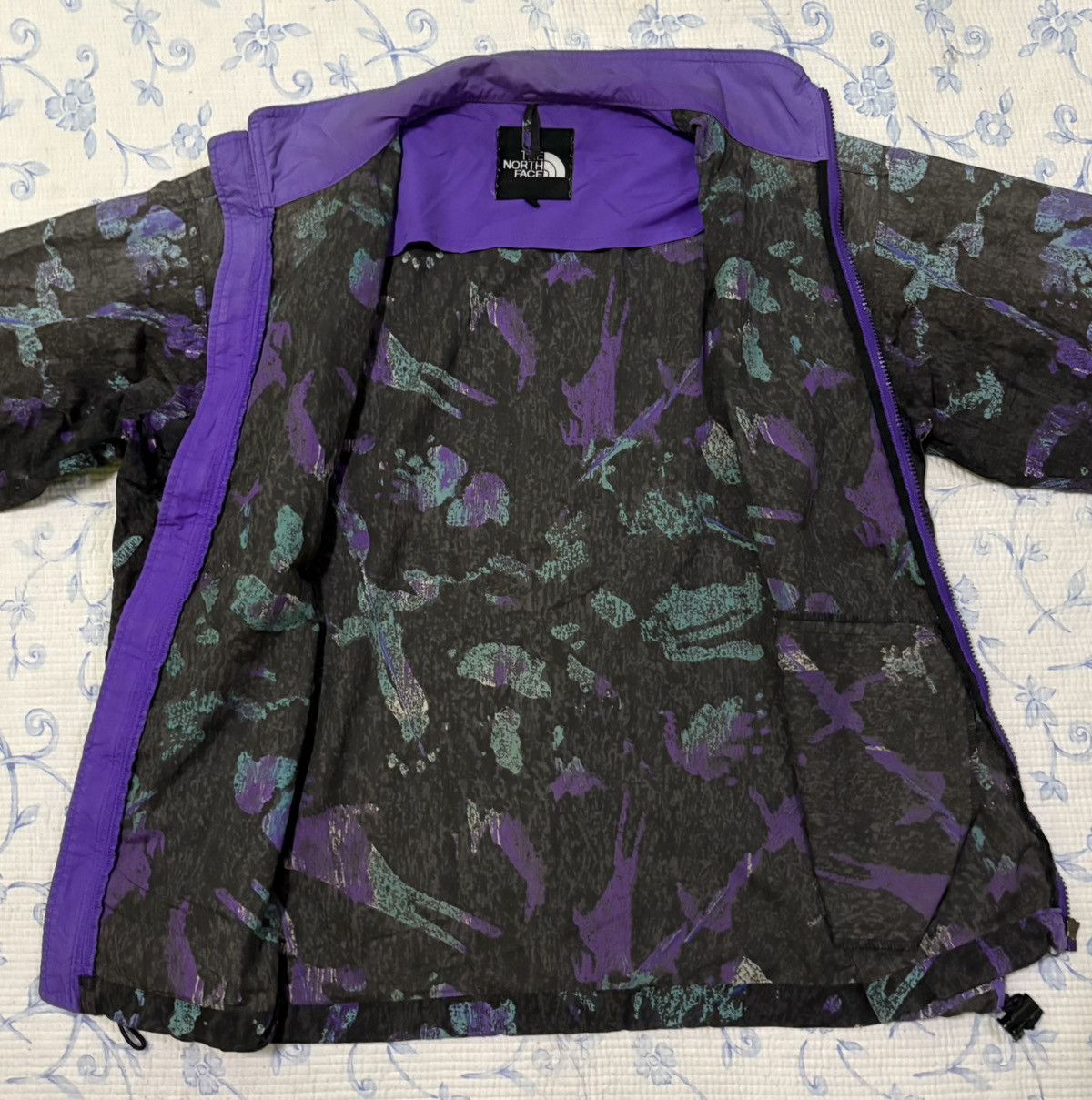 The North Face The North Face Light Jacket Size US M / EU 48-50 / 2 - 7 Thumbnail