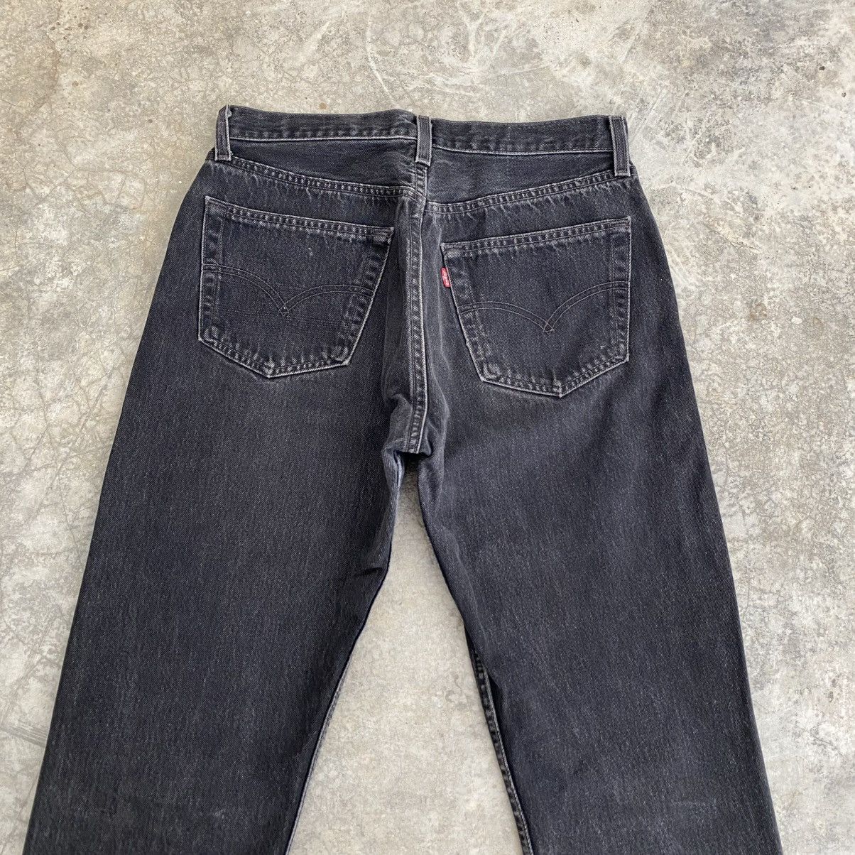 Levi's Size 30x31.5 Vintage 1996 Levis 501 Faded Black Denim Jeans Size US 30 / EU 46 - 10 Thumbnail