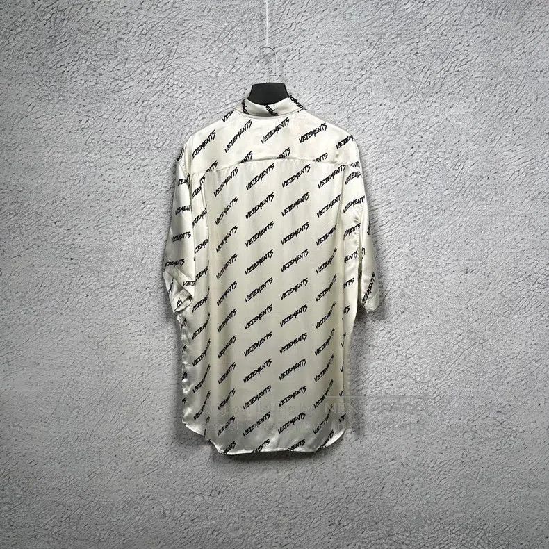 Vetements Vetements Beige Silk Bulletproof Logo Short-Sleeve Shirt Size US M / EU 48-50 / 2 - 2 Thumbnail