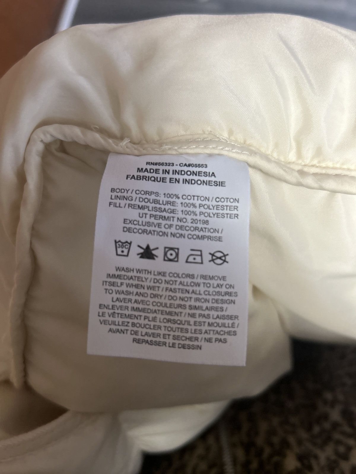 Nike × Supreme Supreme x Nike Denim Puffer Vest WHITE XXL Size US XXL / EU 58 / 5 - 8 Thumbnail