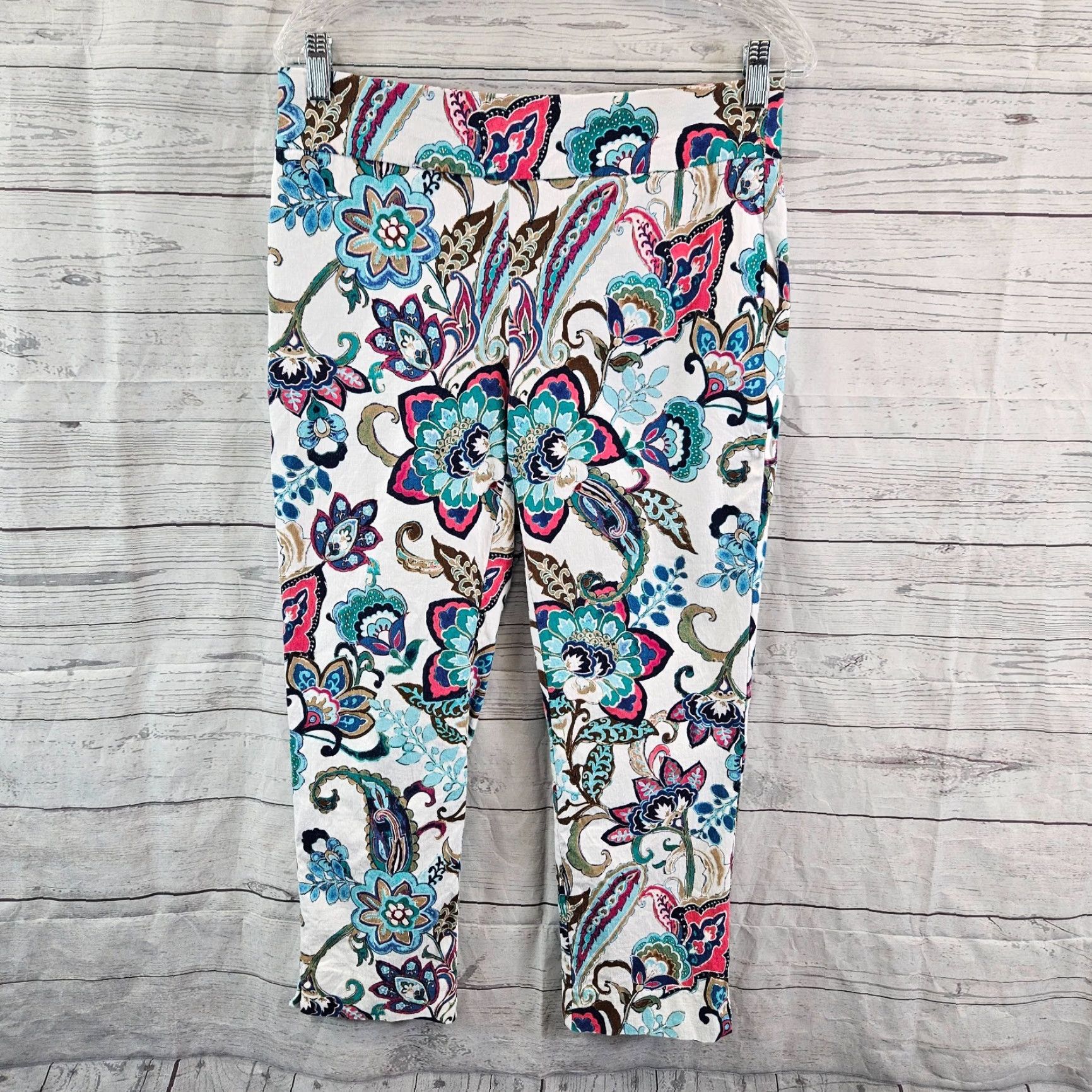 Vintage Chico's Womens So Slimming Crop Pants Sz 6 Blue Pink Floral Pull On Mid Rise Cropped Size 28" / US 6 / IT 42 - 2 Thumbnail