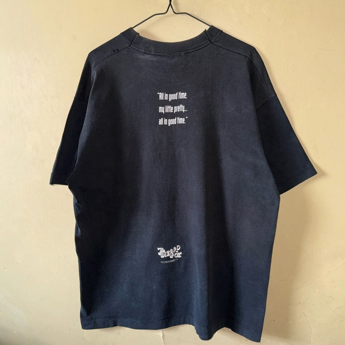 Vintage 1994 The Wizard of Oz Wicked Witch of the West & Dorothy Tee Size US XL / EU 56 / 4 - 2 Thumbnail