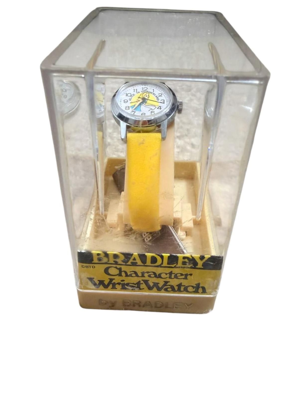Disney Vintage 1970s Bradley Disney Alice in Wonderland Watch Size ONE SIZE - 3 Thumbnail