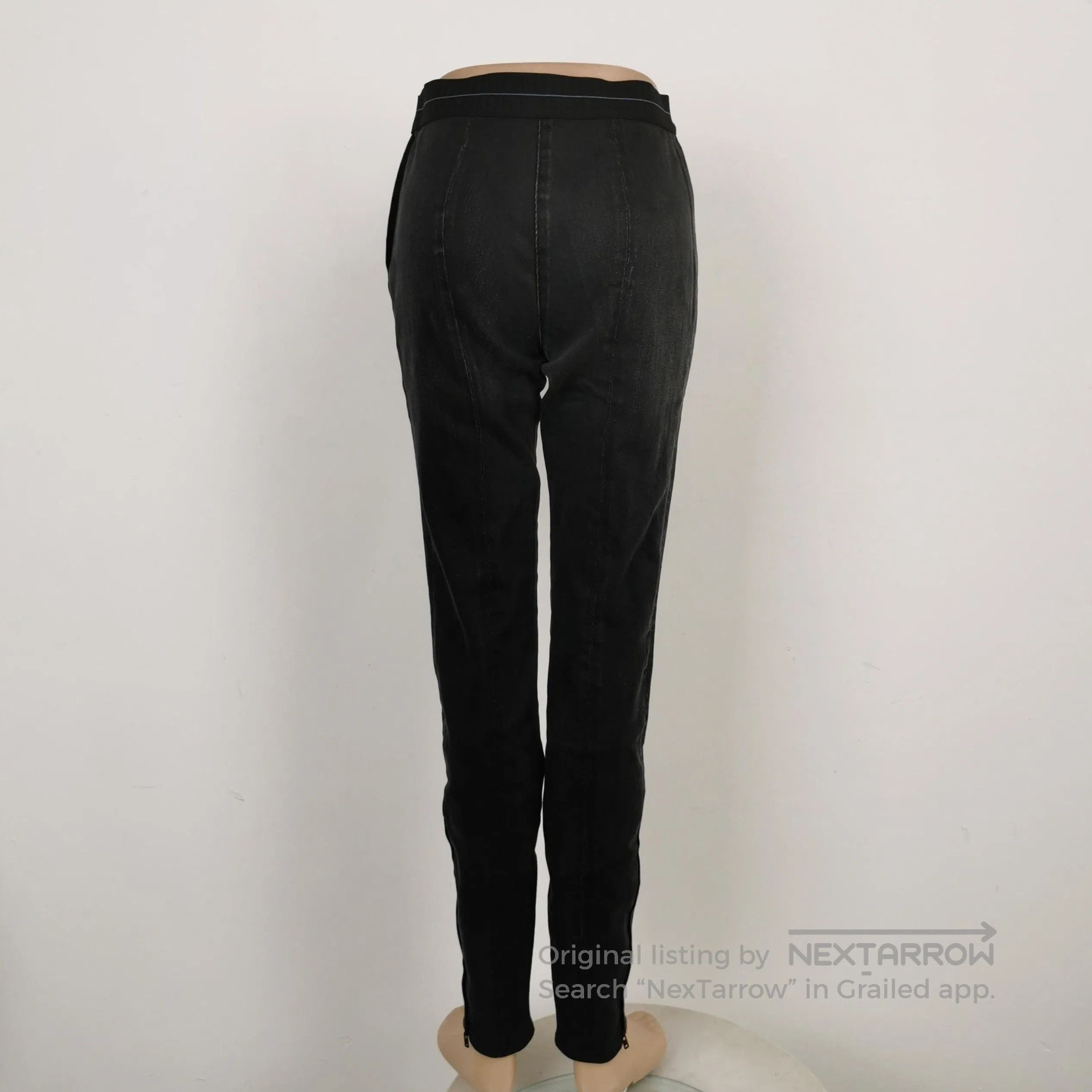 Prada Prada Black Cotton Logo Pants in Size 4. Size 39" - 2 Thumbnail