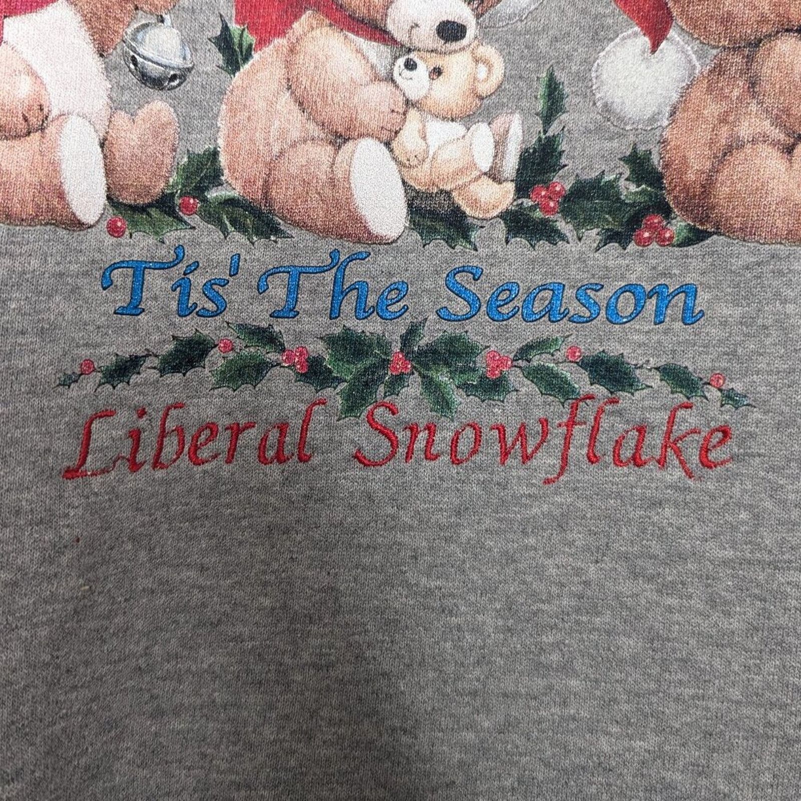 Vintage Upcycled Vintage Gray Liberal Snowflake Holiday Sweatshirt Size L / US 10 / IT 46 - 4 Thumbnail