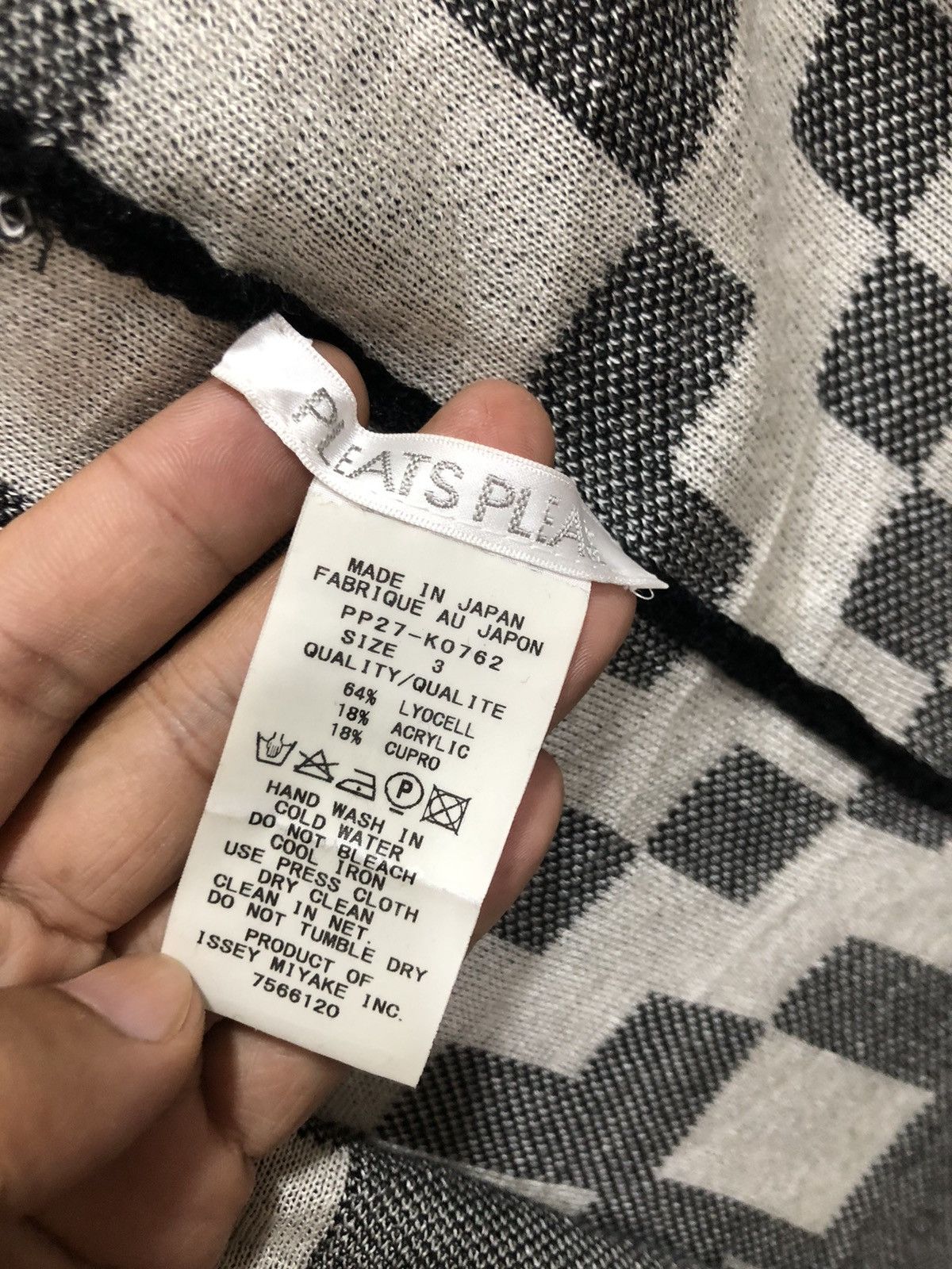 Issey Miyake × Pleats Please Issey Miyake Pleats Please Issey Miyake Cardigan Size L / US 10 / IT 46 - 2 Thumbnail