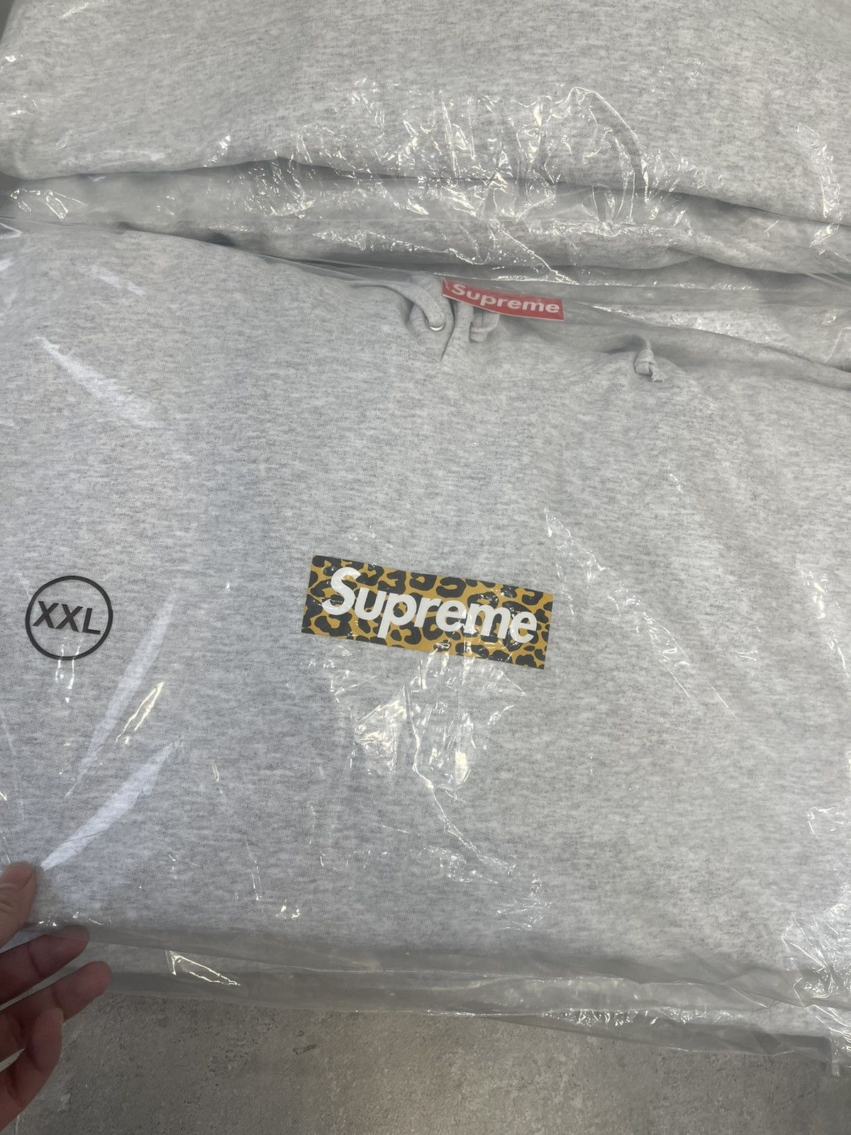 Image of Supreme Shanghai Box Logo Hoodie Hooded Xxl Size in Grey, Men's