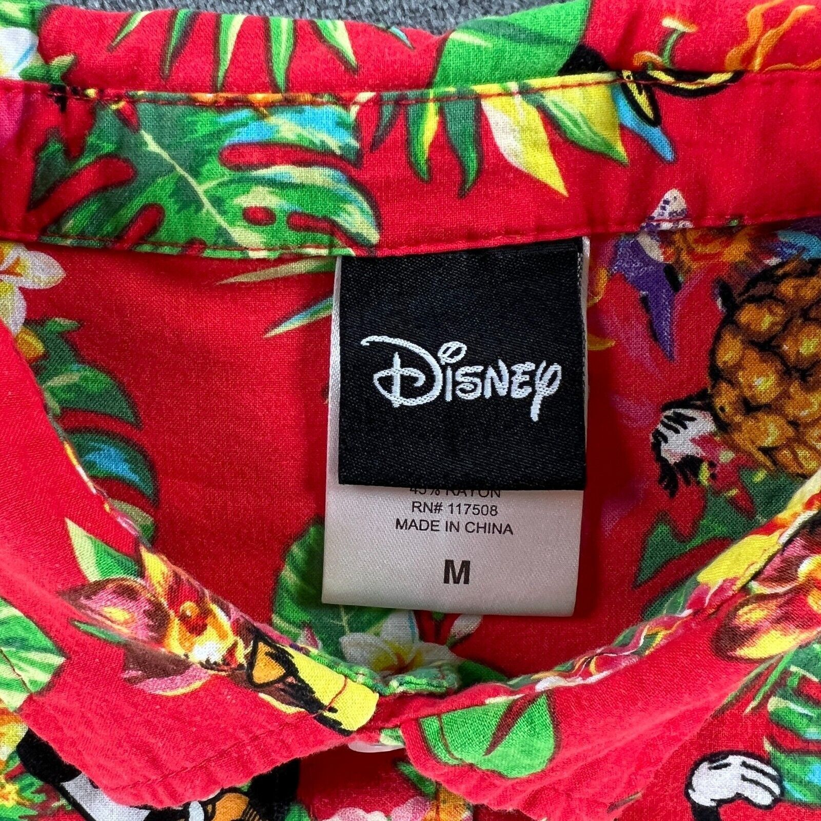 Disney Disney Hawaiian Shirt Men M Beach Surf Mickey Minnie Mouse S Size US M / EU 48-50 / 2 - 6 Thumbnail