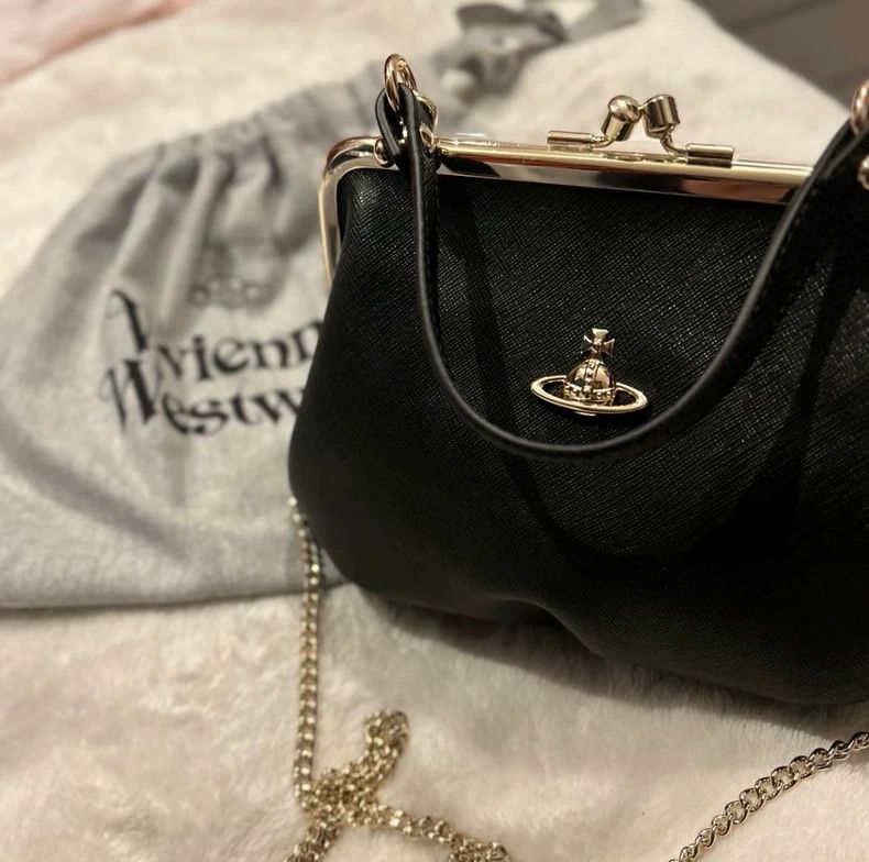 Vivienne Westwood Vivienne Westwood size os Dumplings that can be carried in Size ONE SIZE - 3 Thumbnail