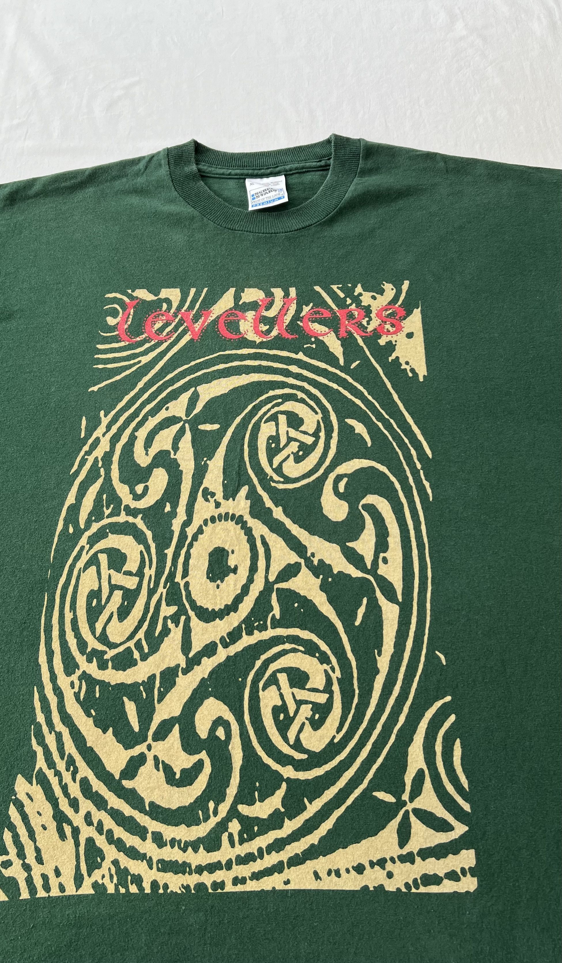 Band Tees Vintage 90s Levellers Rock Band Green T-shirt Size US XL / EU 56 / 4 - 3 Thumbnail