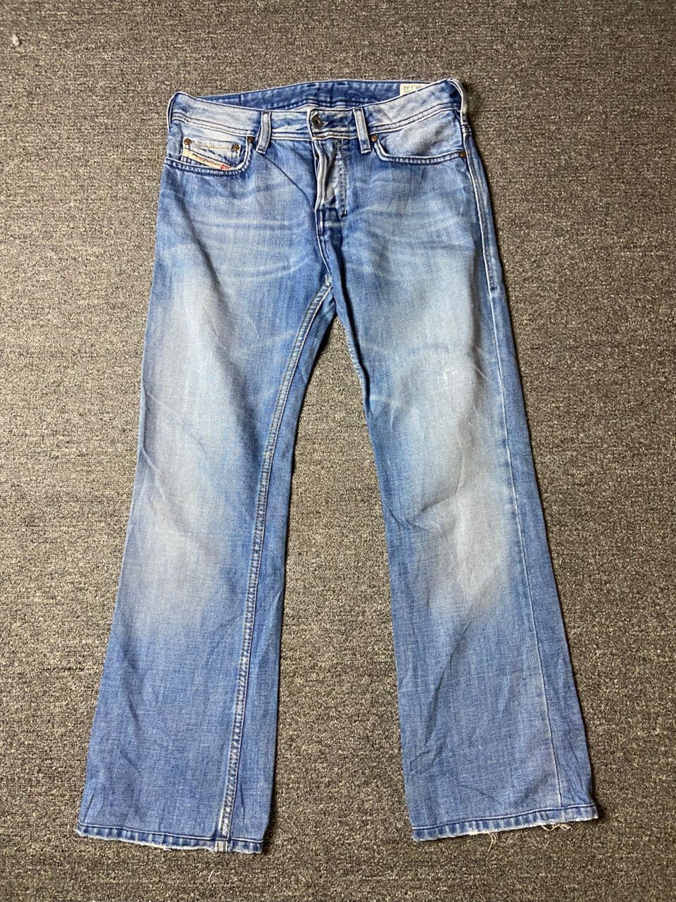 Diesel × Vintage Diesel Factory x Zathan Distressed Denim Jeans (123) Size US 31 - 1 Thumbnail