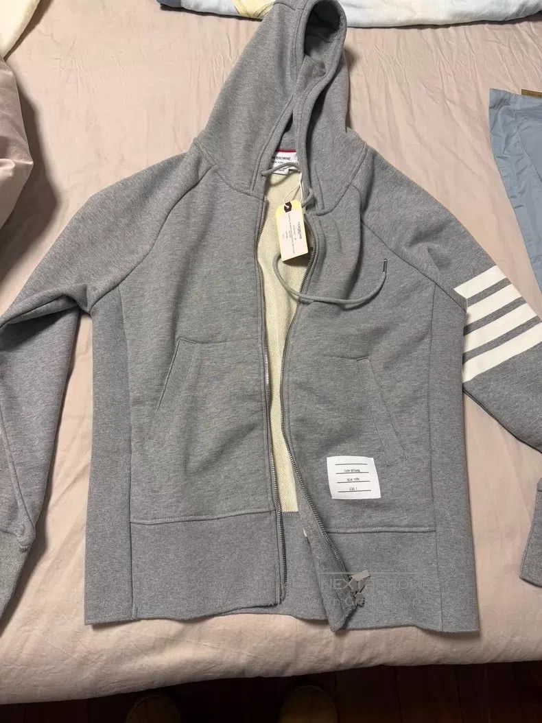 Thom Browne Thom Browne Hooded Sweatshirt Size US M / EU 48-50 / 2 - 1 Thumbnail